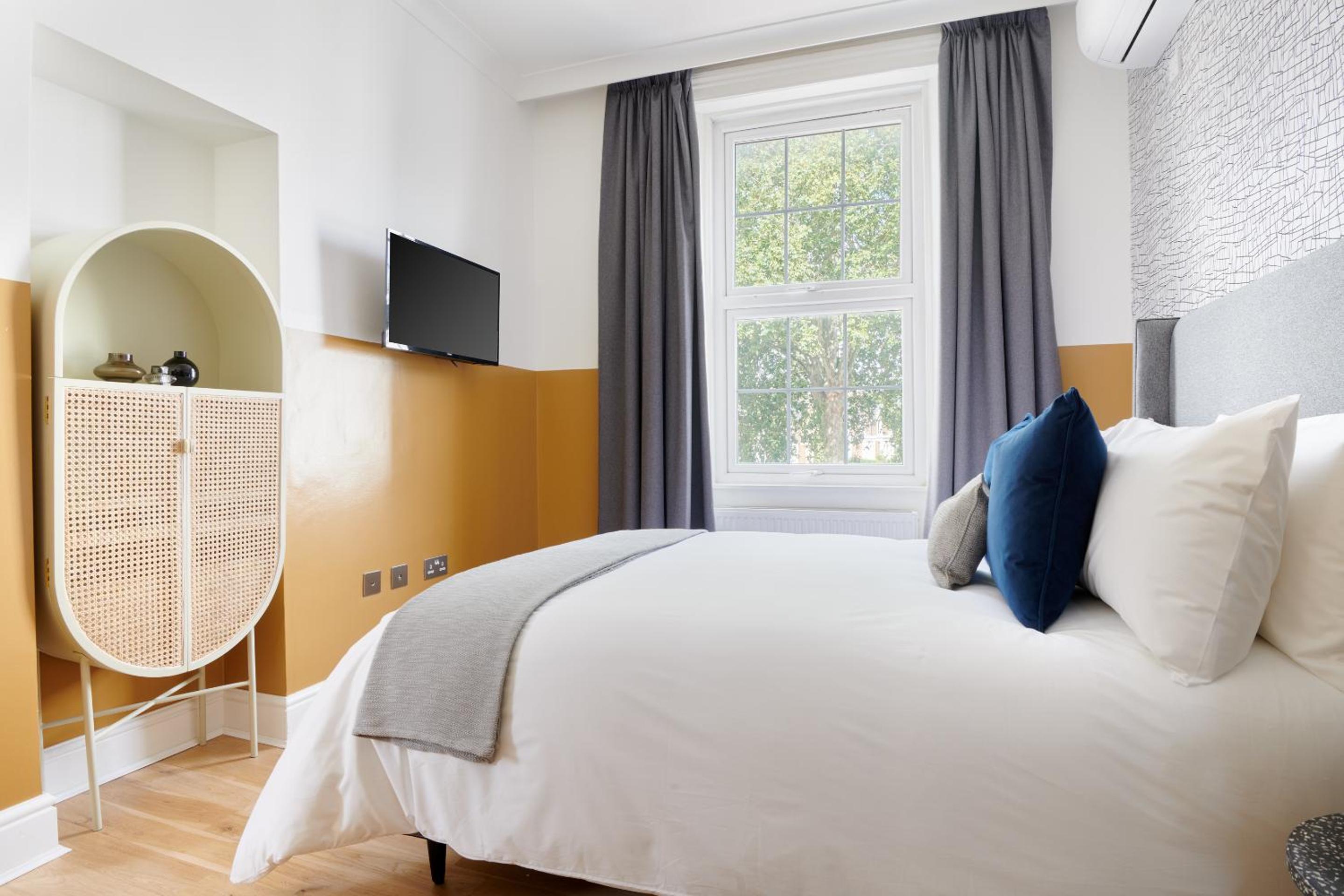 Standard Double Room photo 3