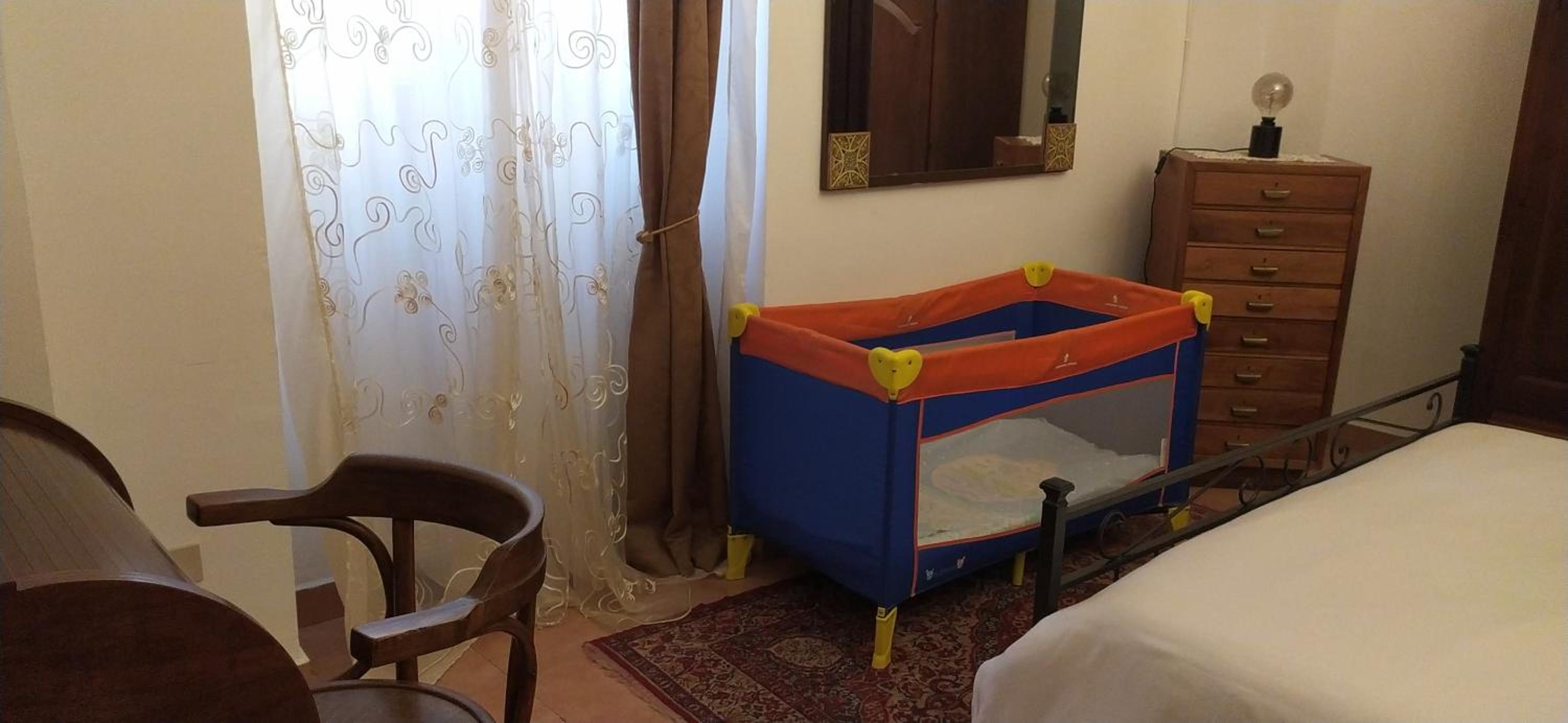 Two-Bedroom House - Photo 29