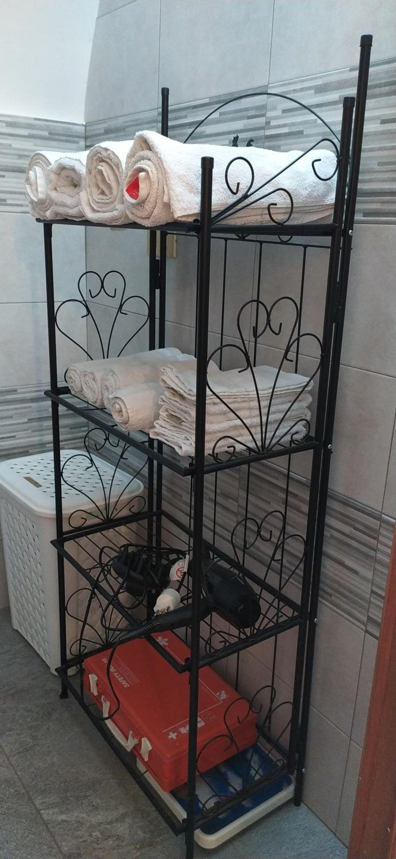 Two-Bedroom House - Photo 16