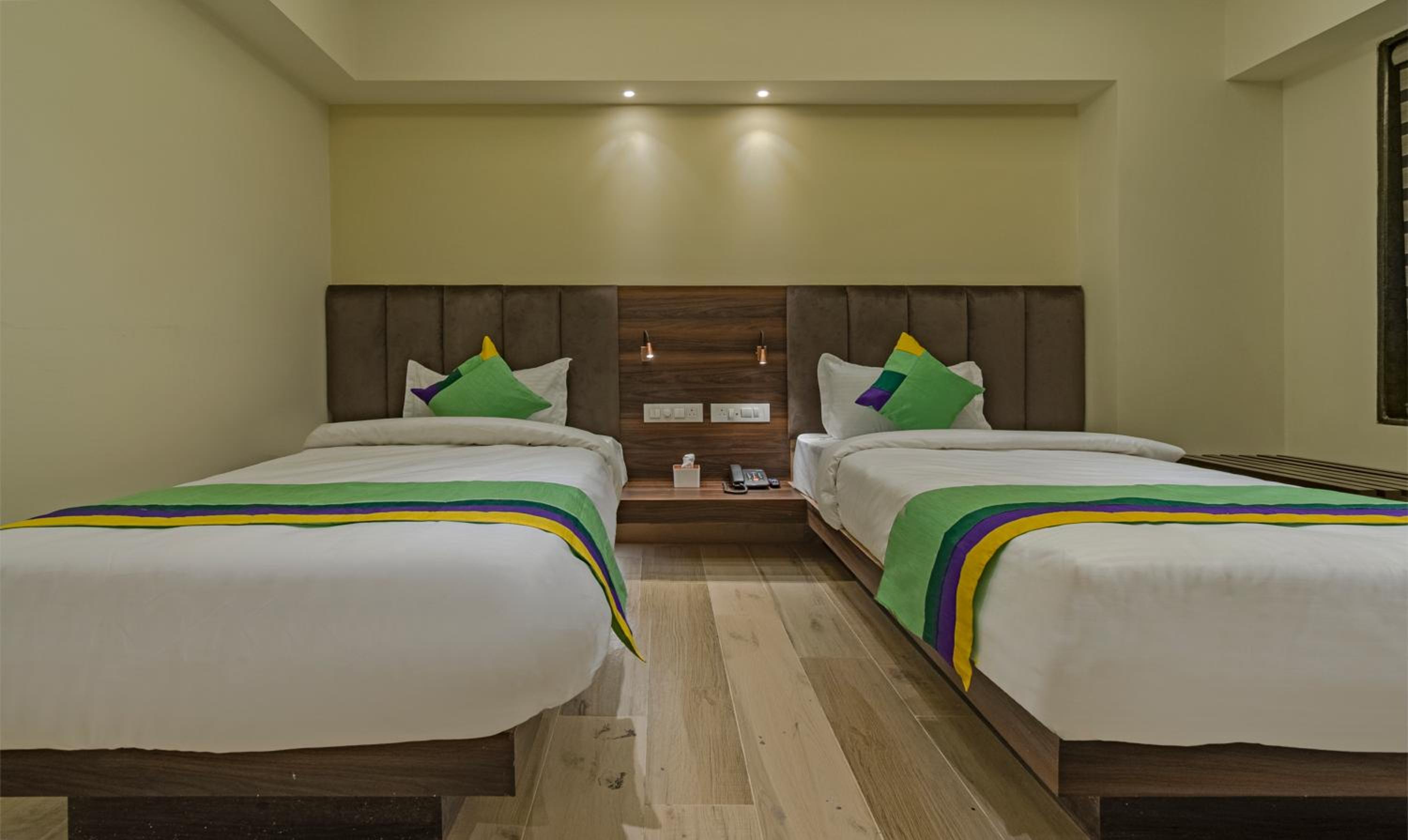 Standard Room - Photo 9