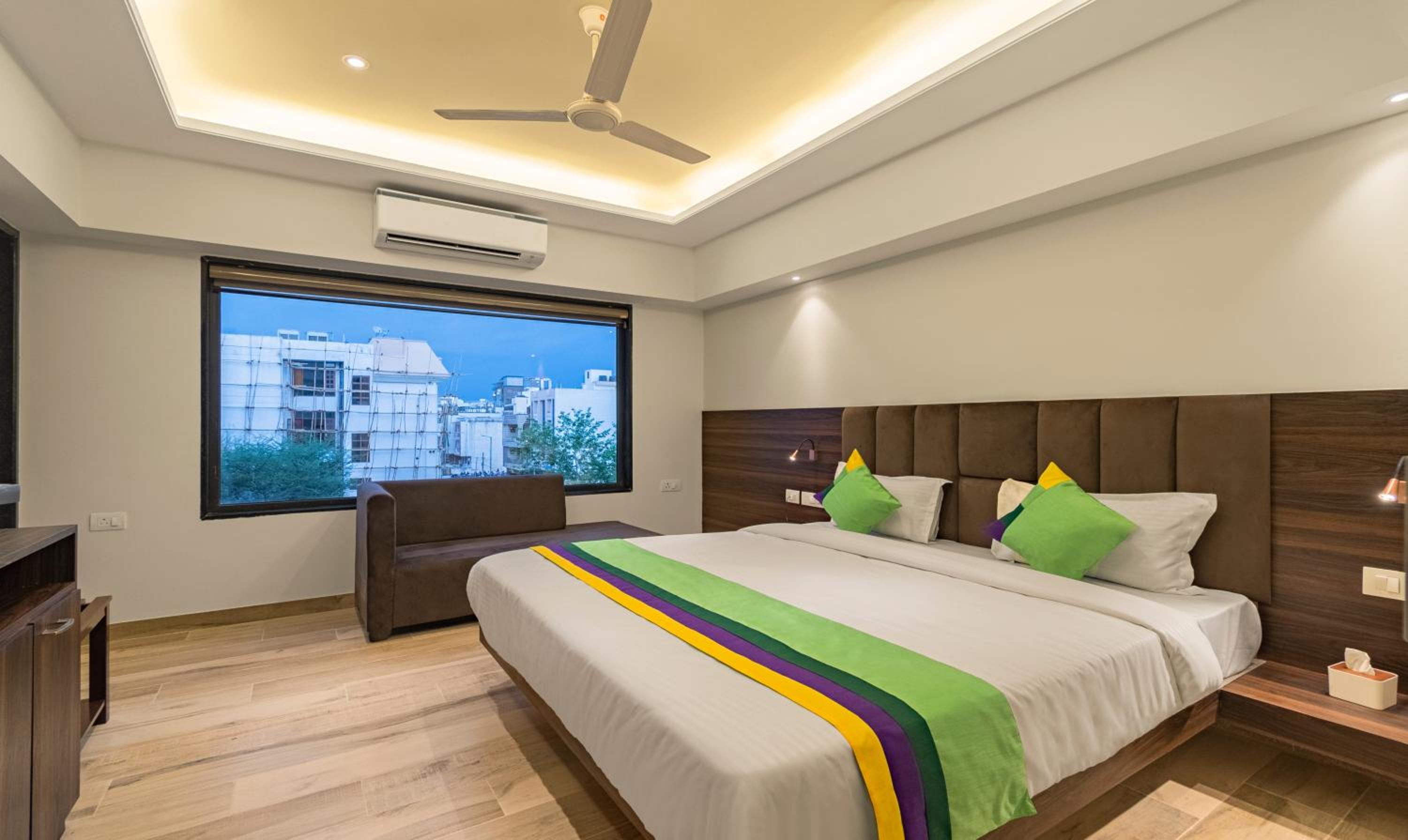 Standard Room - Photo 1