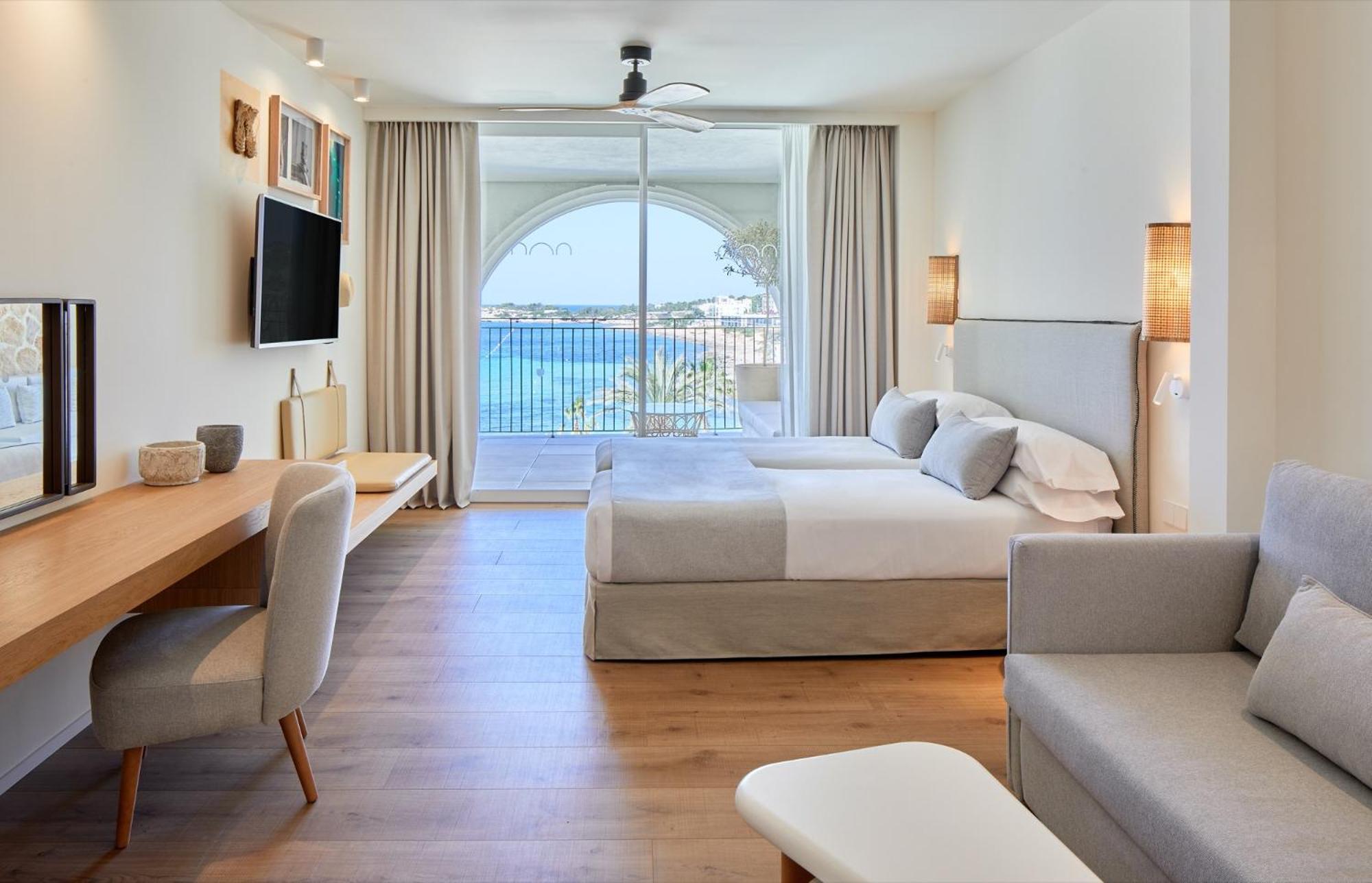 Habitación Doble Superior con Vista al Mar Habitación Doble Superior con Vista al Mar