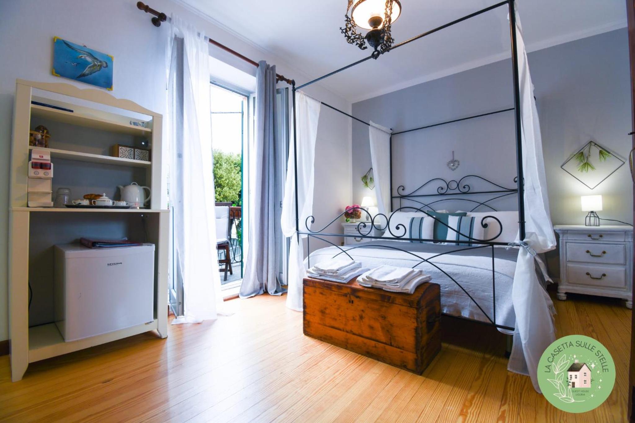 Double Room with Balcony - Photo 1