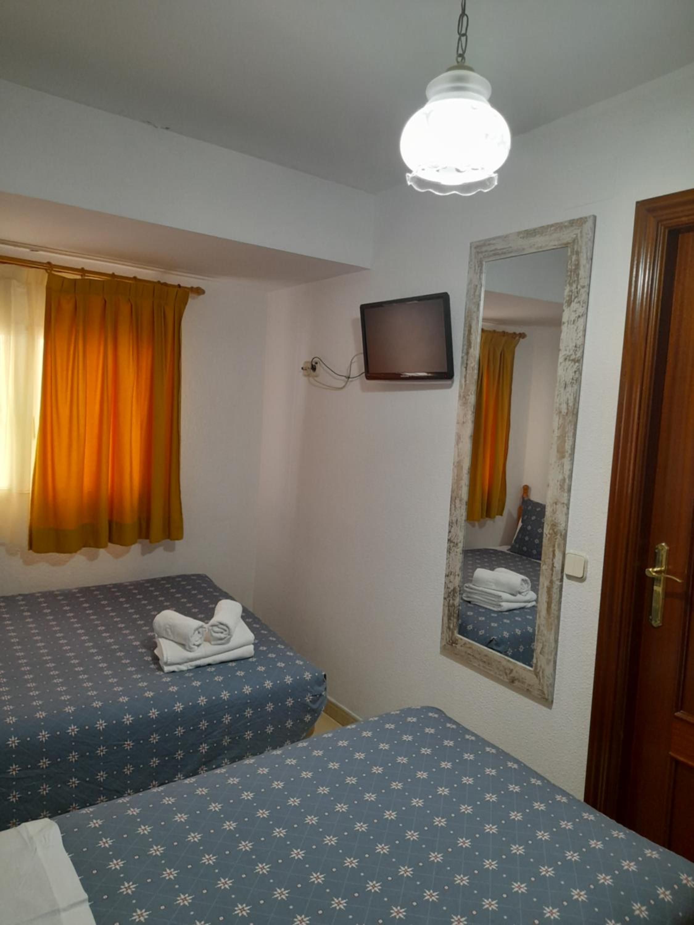 Triple Room - Photo 2