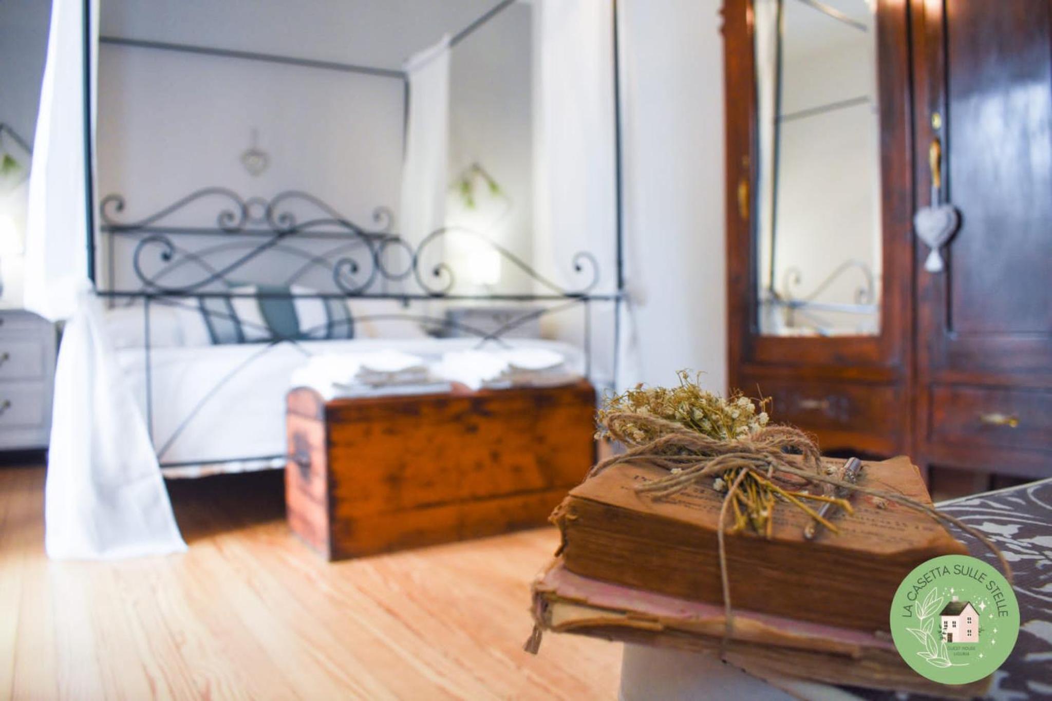 Double Room with Balcony - Photo 14