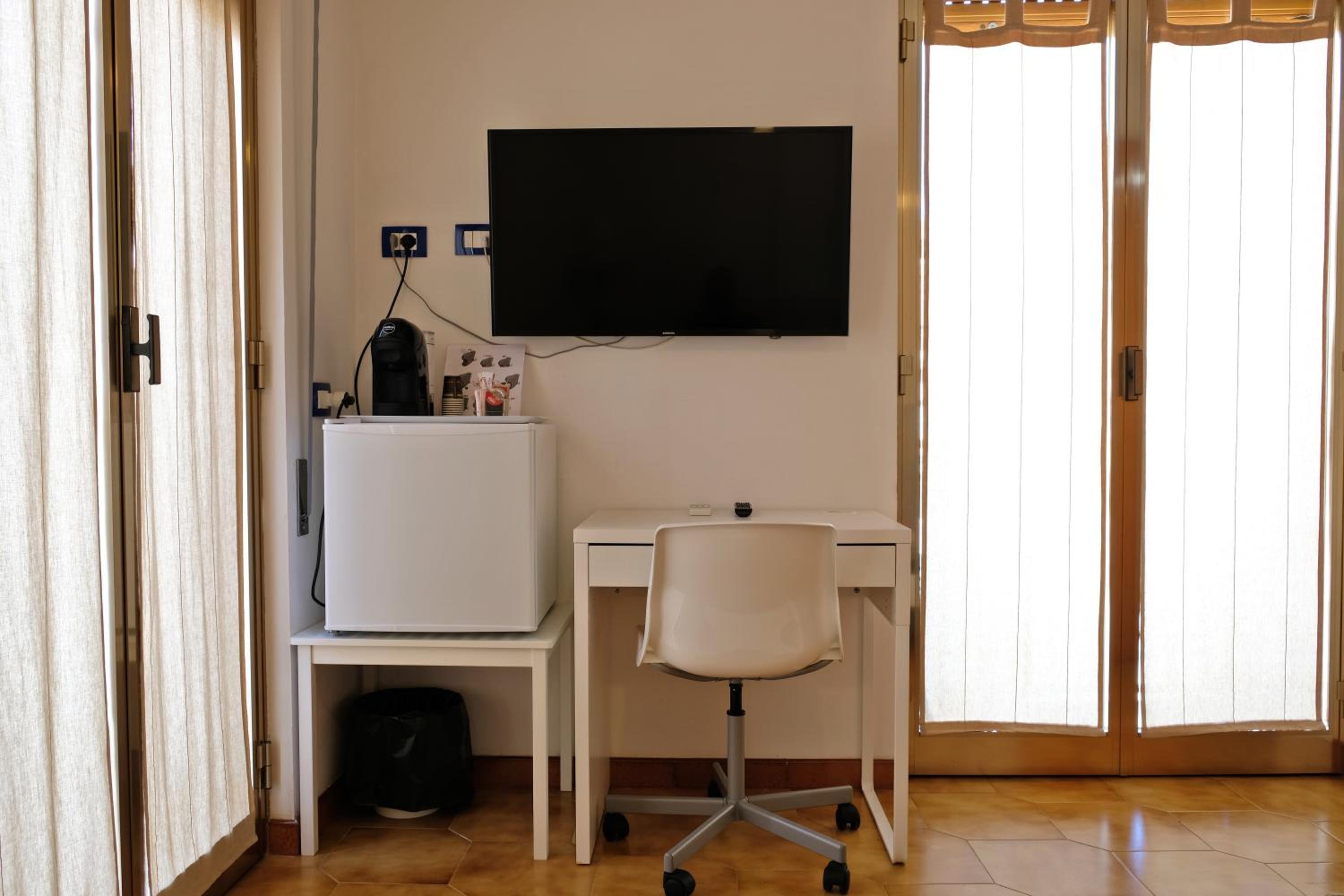 Double Room with Terrace photo 1