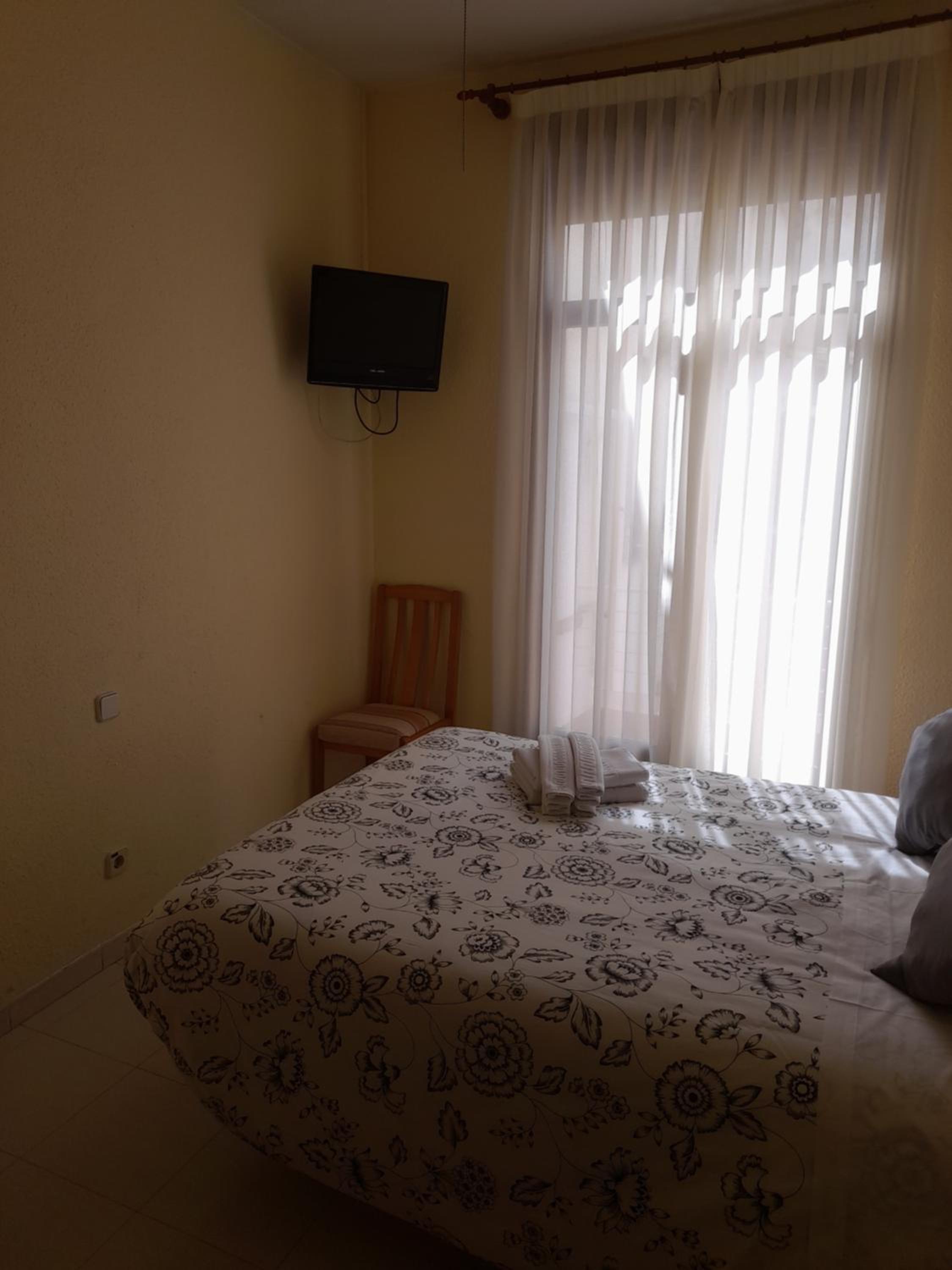 Double Room - Photo 26