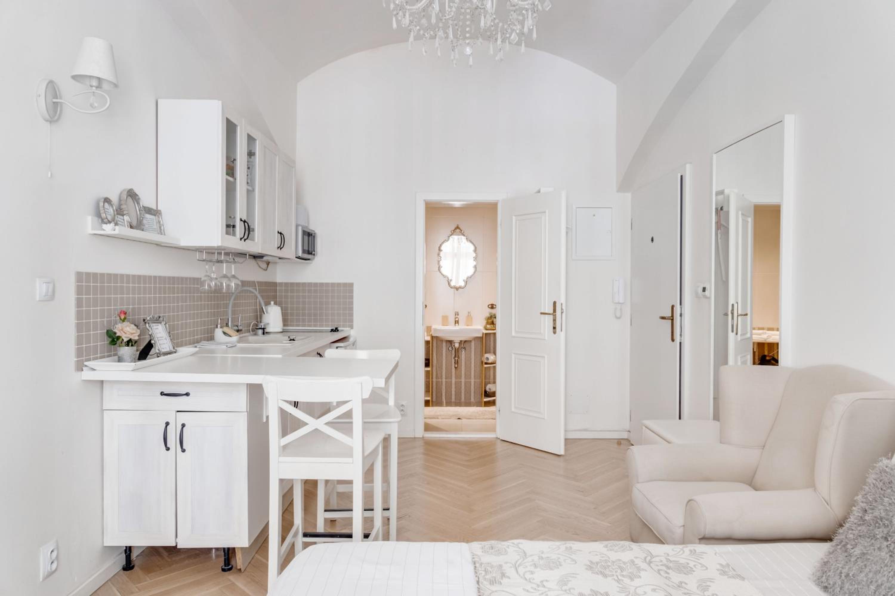 Deluxe Apartment
