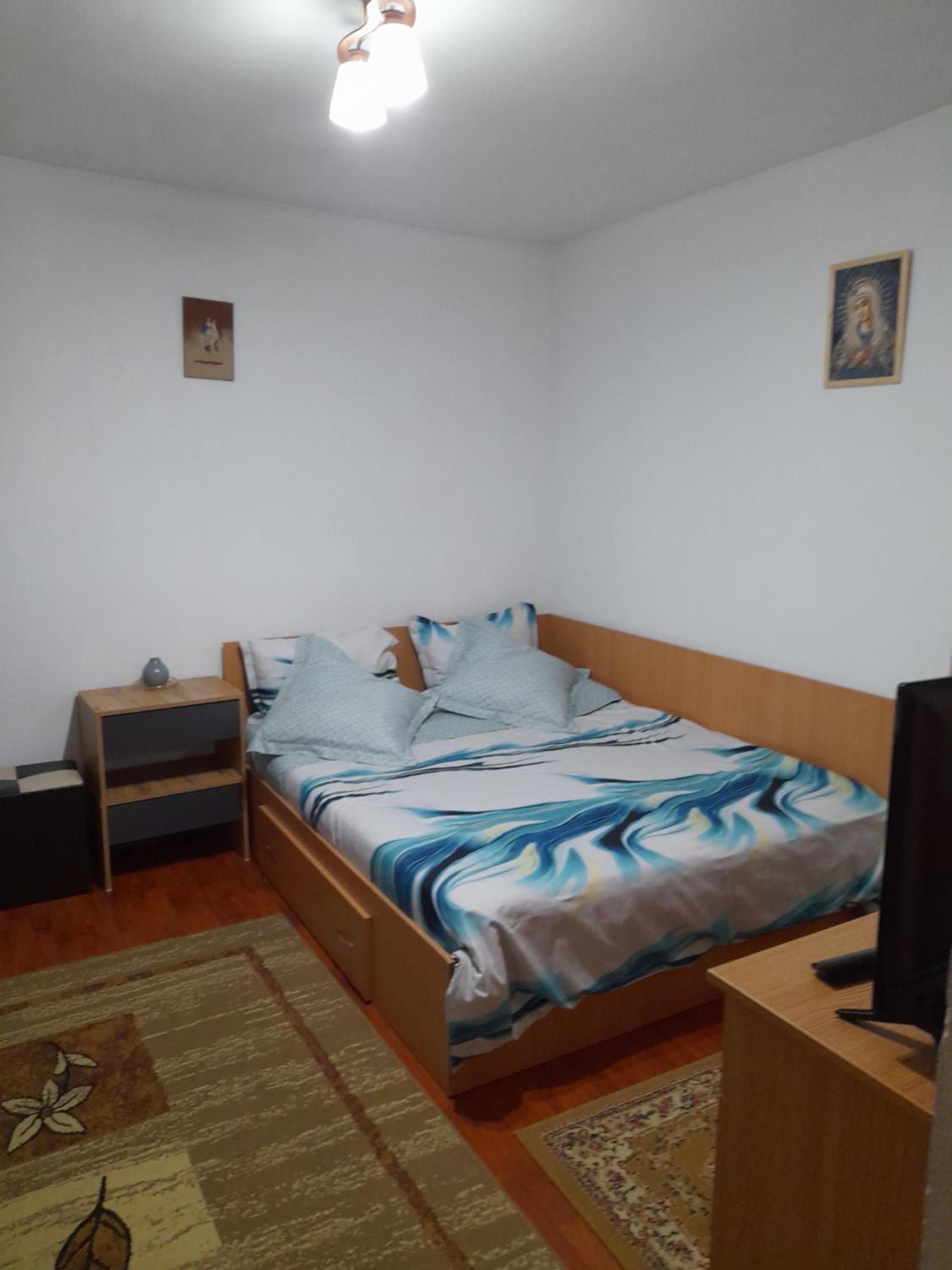 Two-Bedroom House - Photo 6
