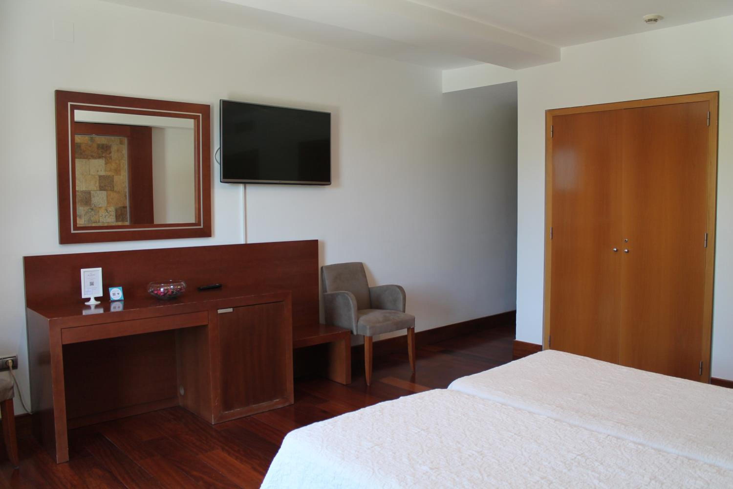 Superior Double Room - Photo 6