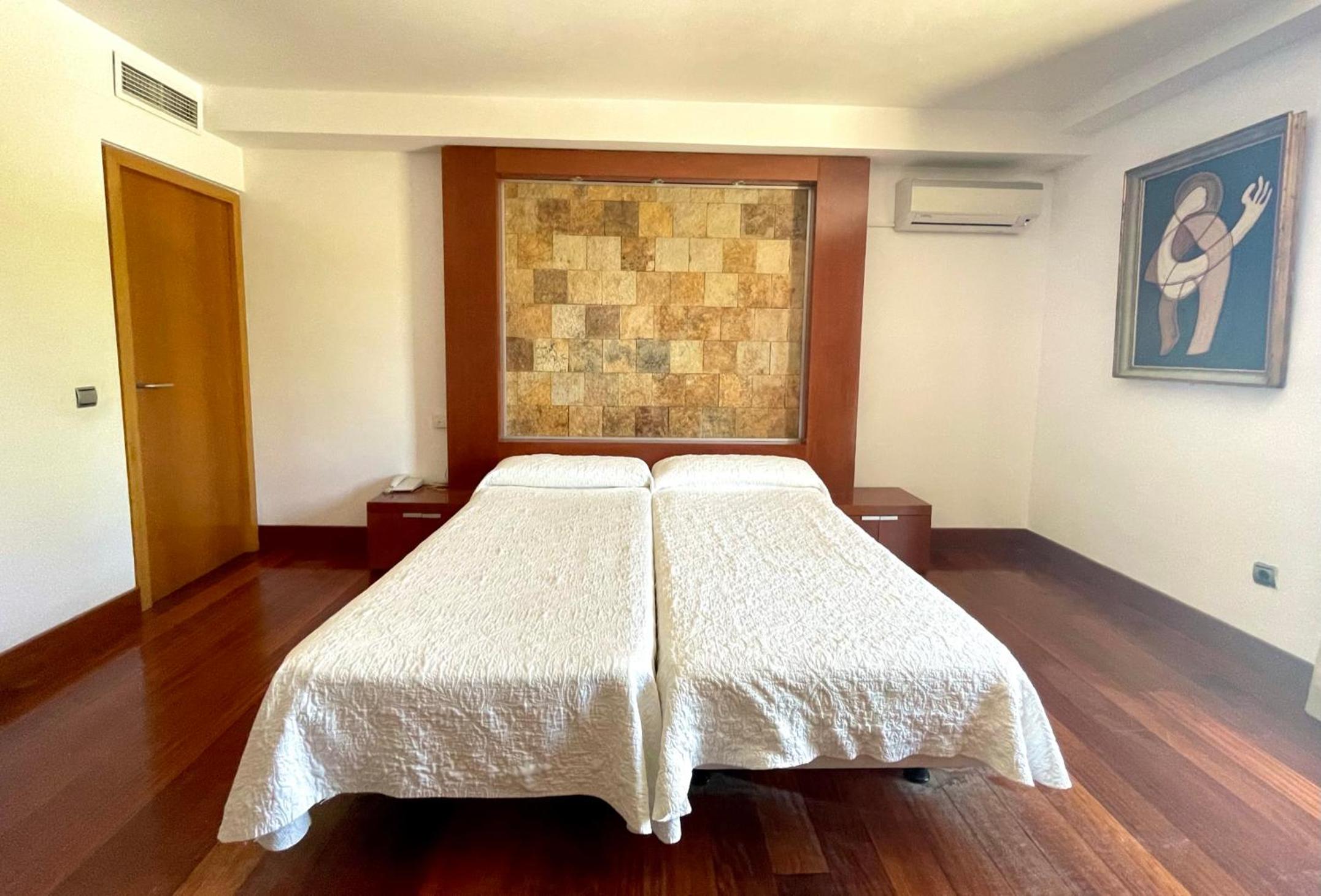 Superior Double Room - Photo 4