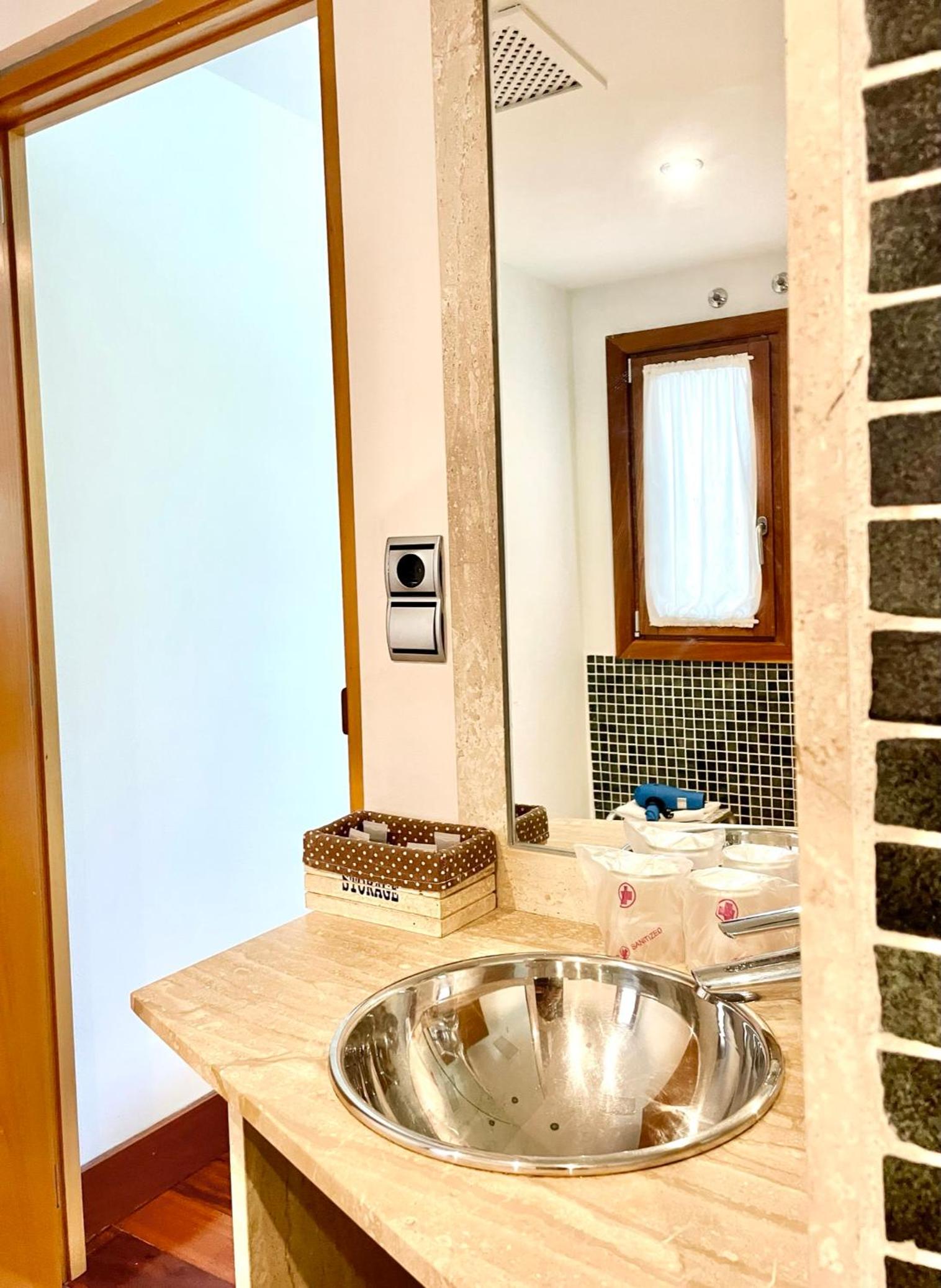 Superior Double Room - Photo 15