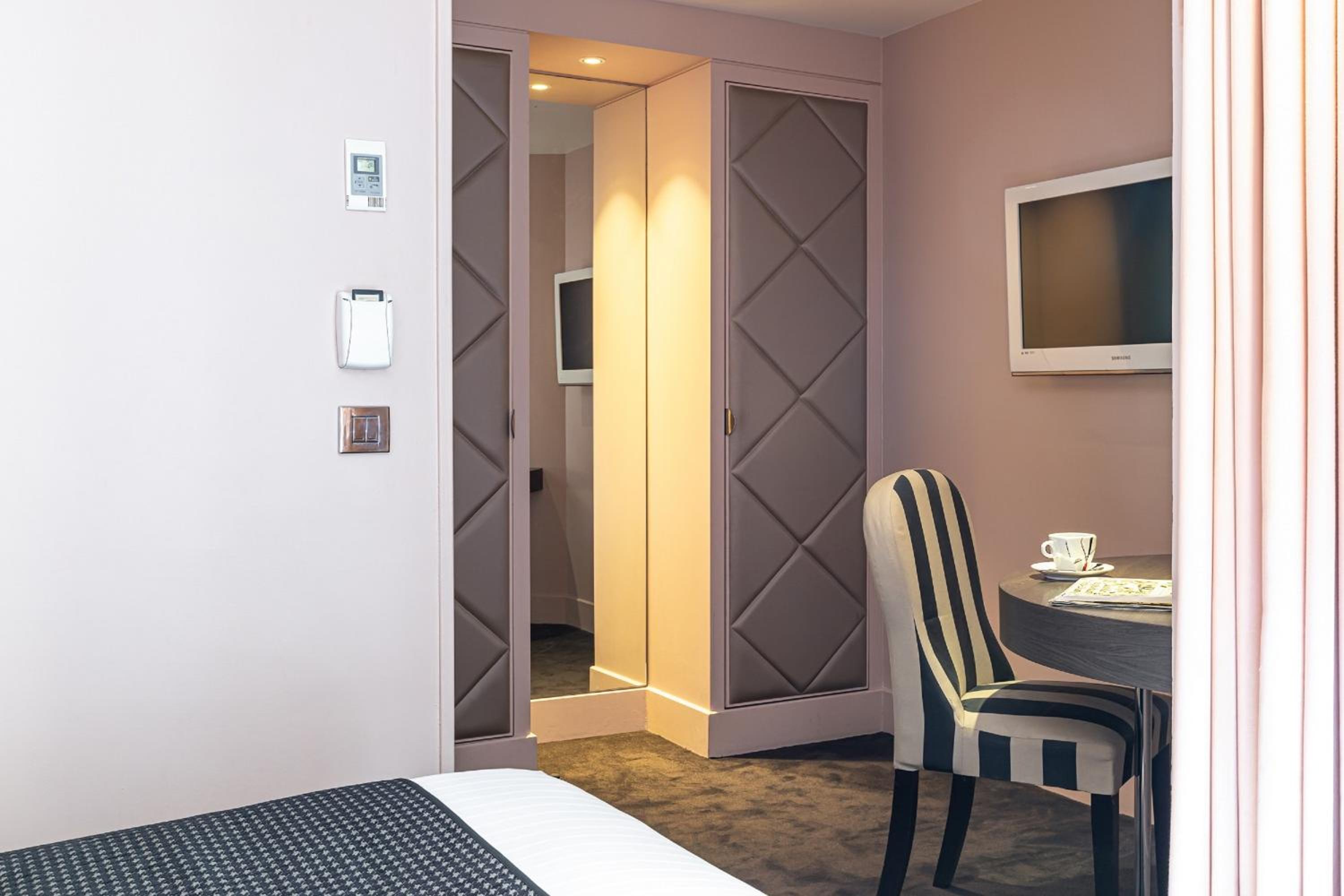 Superior Queen Room photo 1