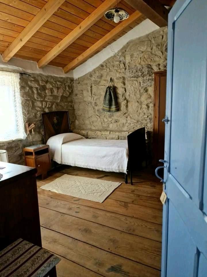 Deluxe Family Room - Photo 7
