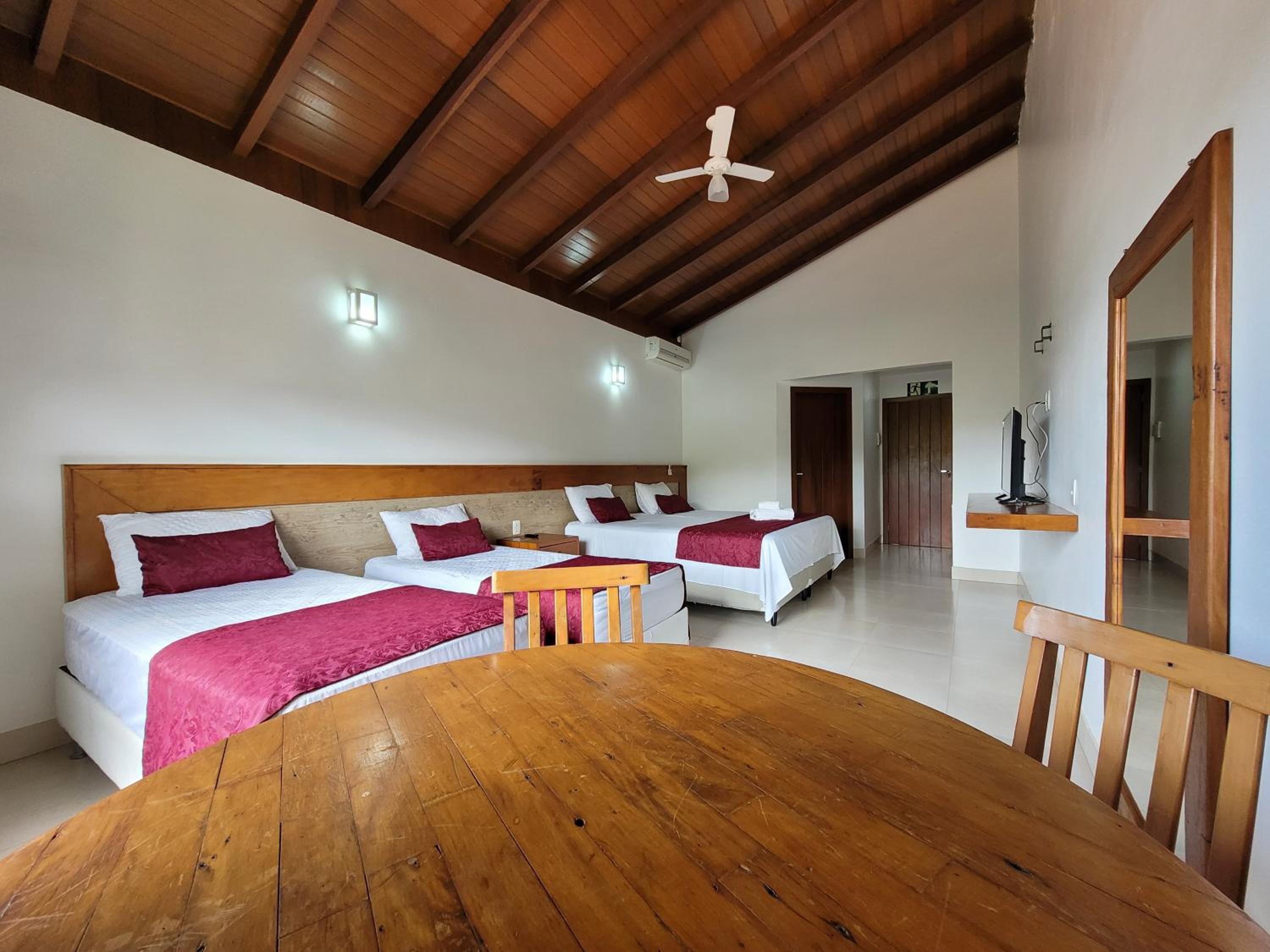 Deluxe Double or Twin Room - Photo 5
