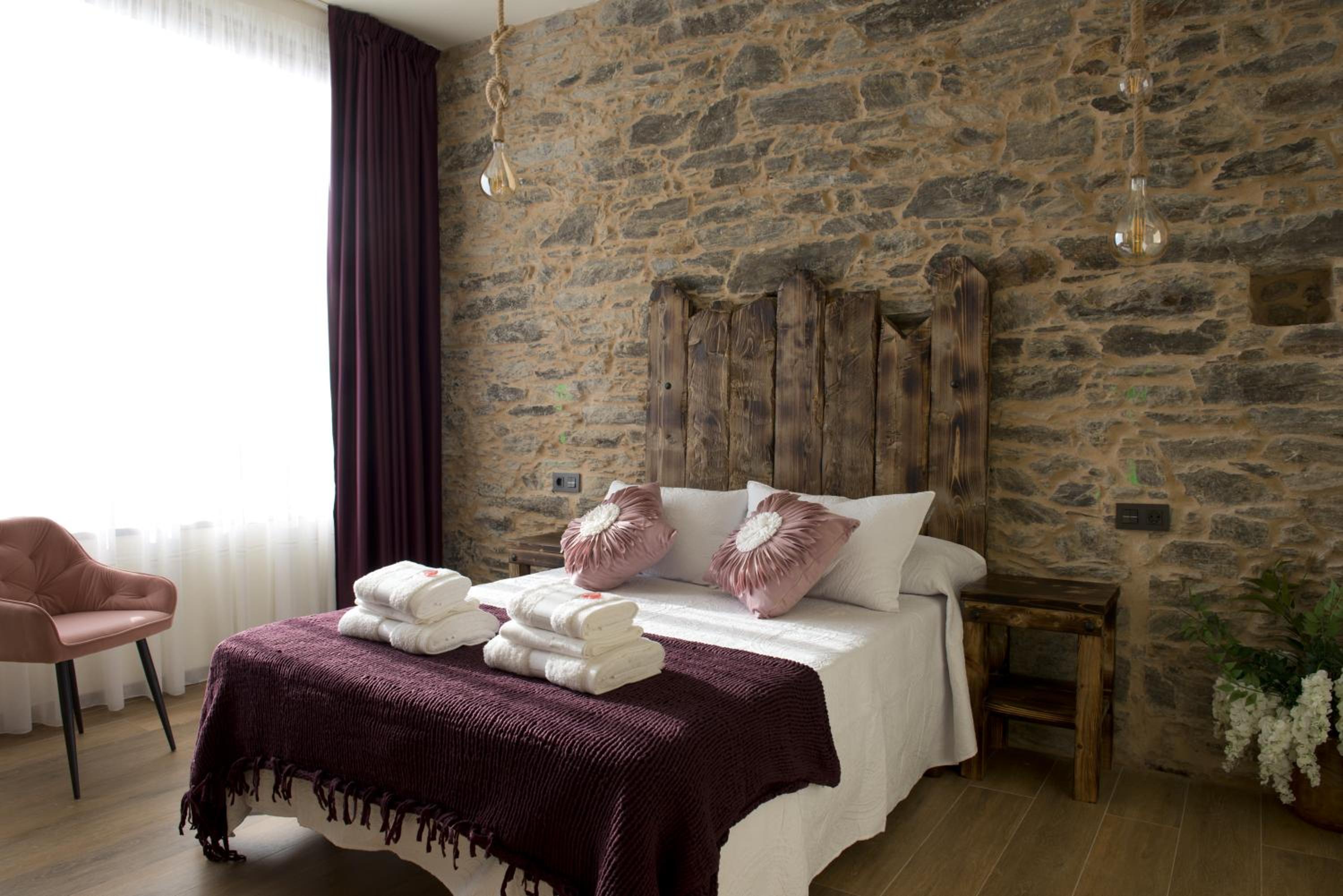 Double Room with Private Bathroom photo 3