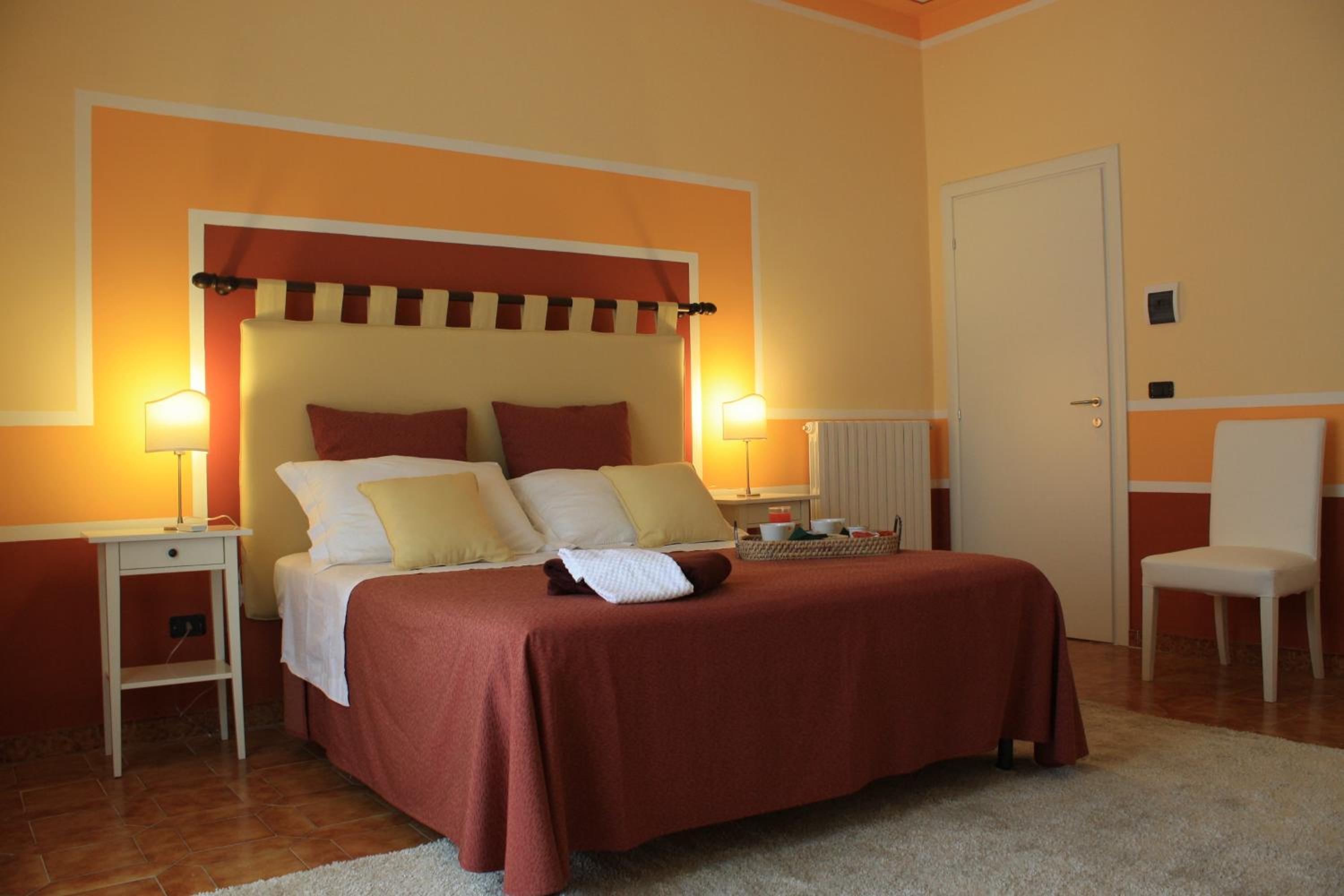 Triple Room with Private Bathroom photo 1