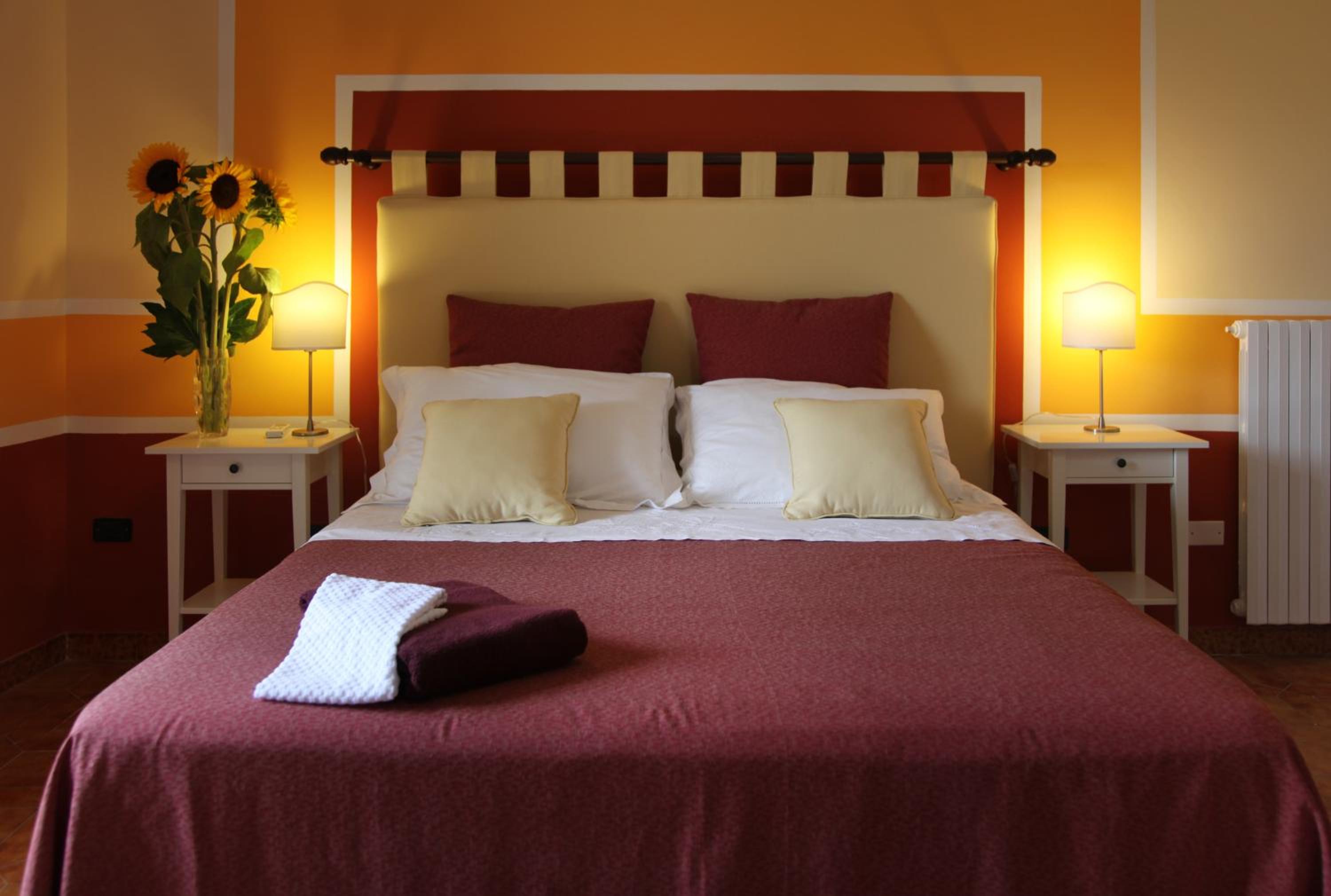 Triple Room with Private Bathroom photo 2