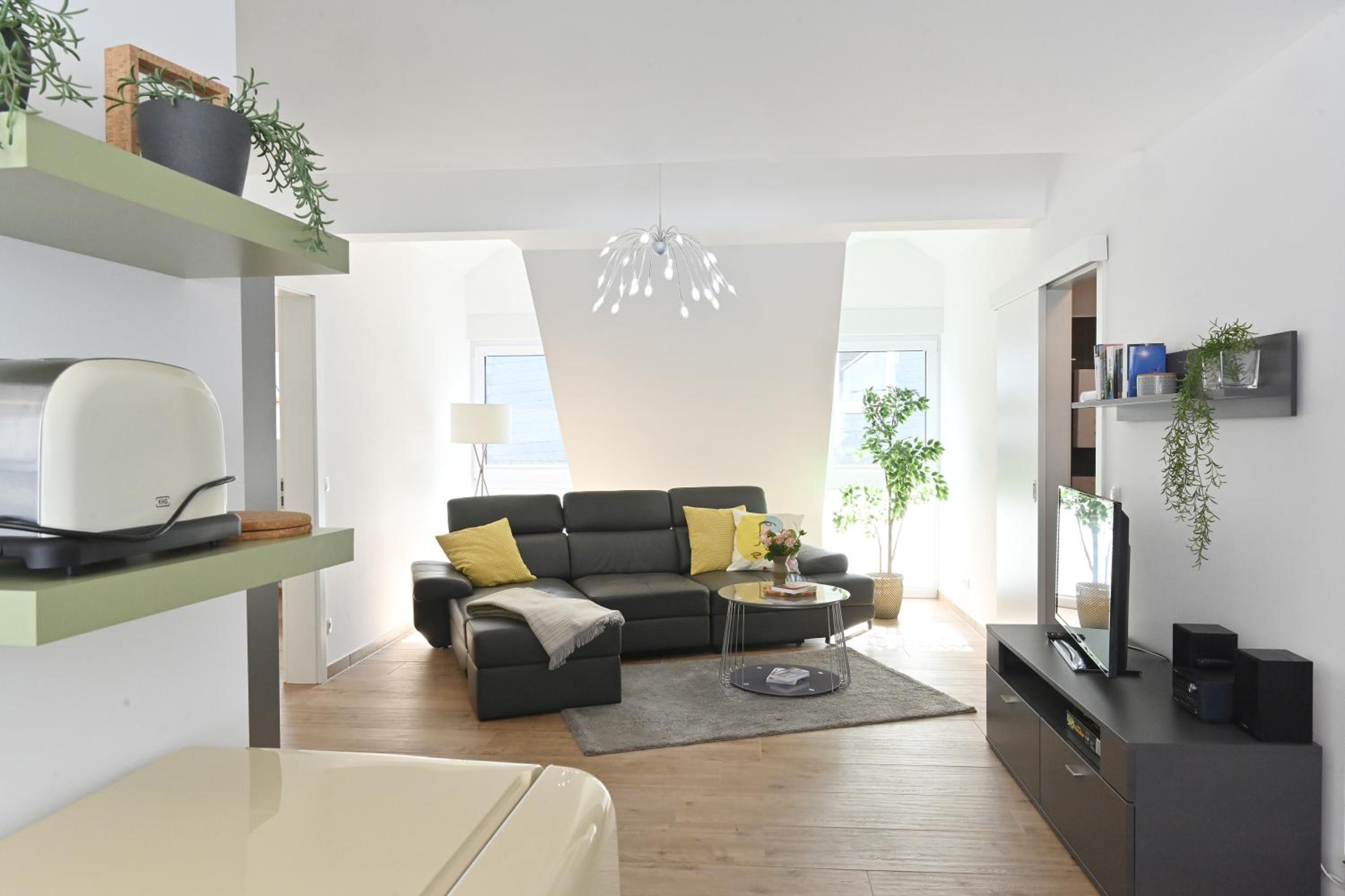 Apartment with Balcony photo 1