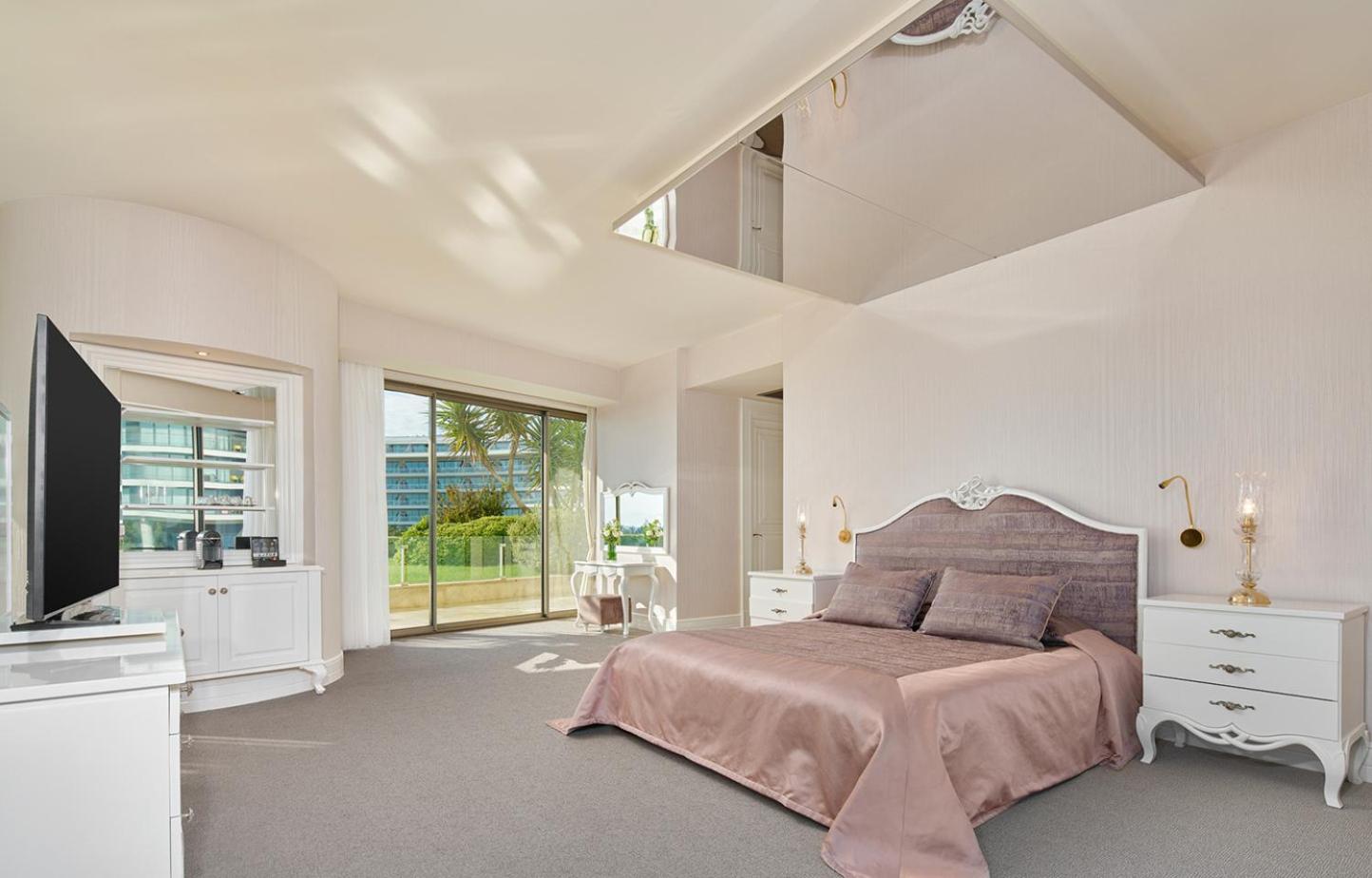 Royal Suite