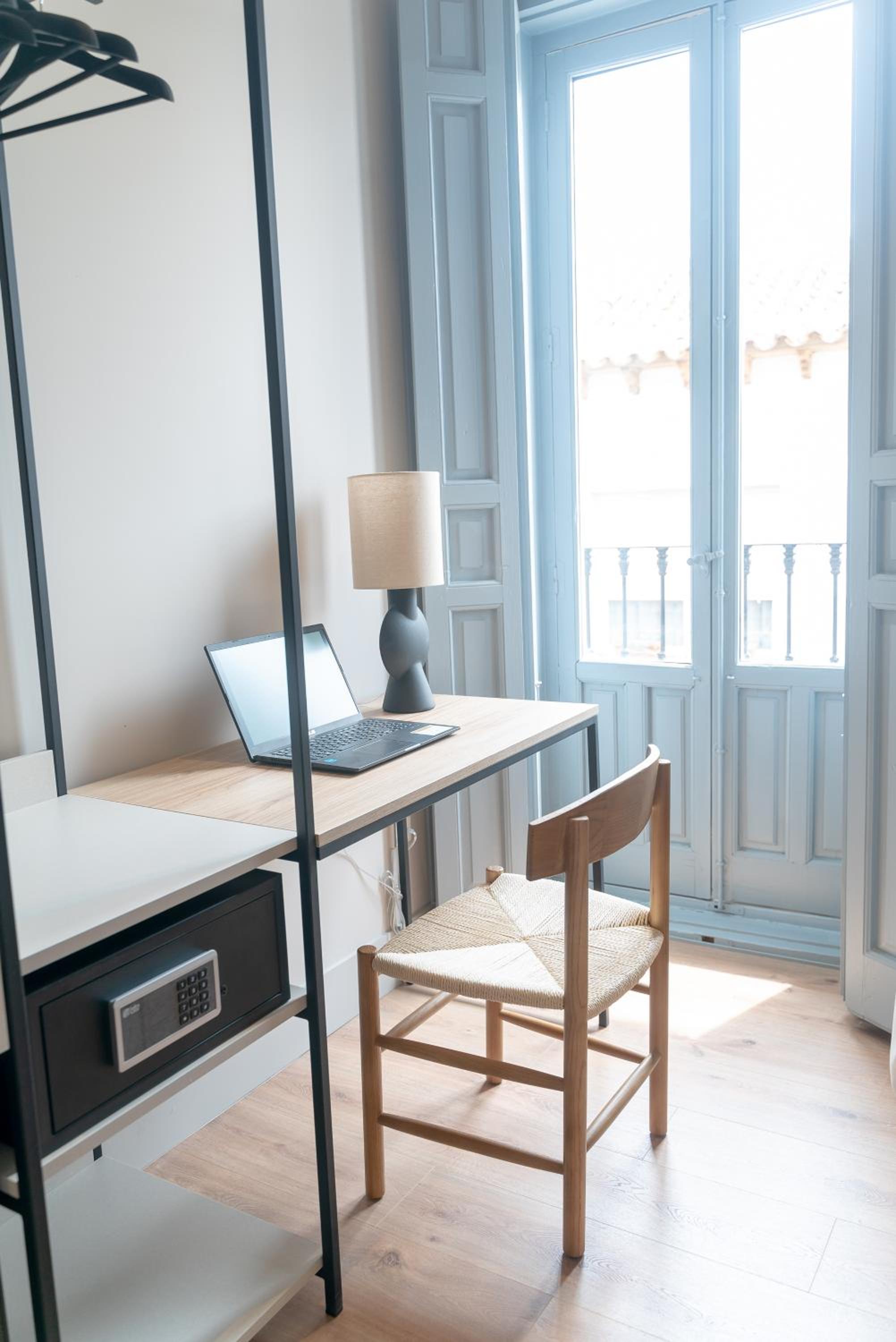 Superior Double Room - Photo 9