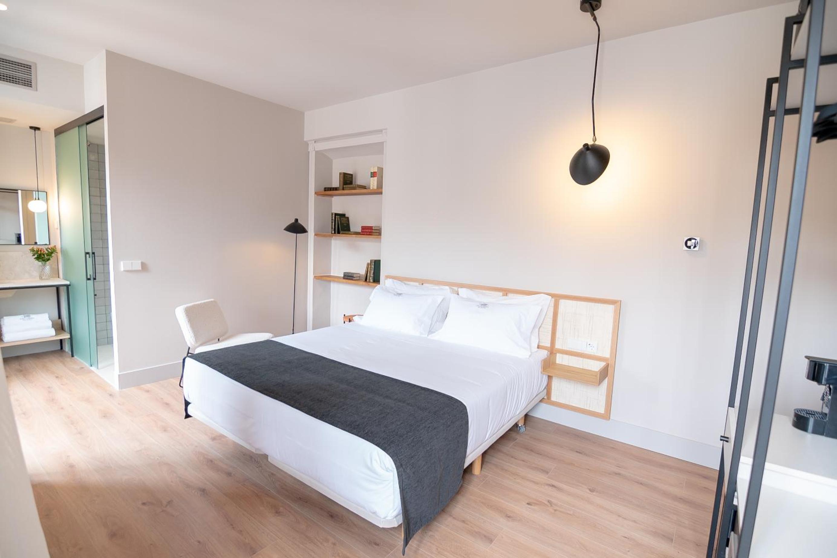 Superior Double Room - Photo 7