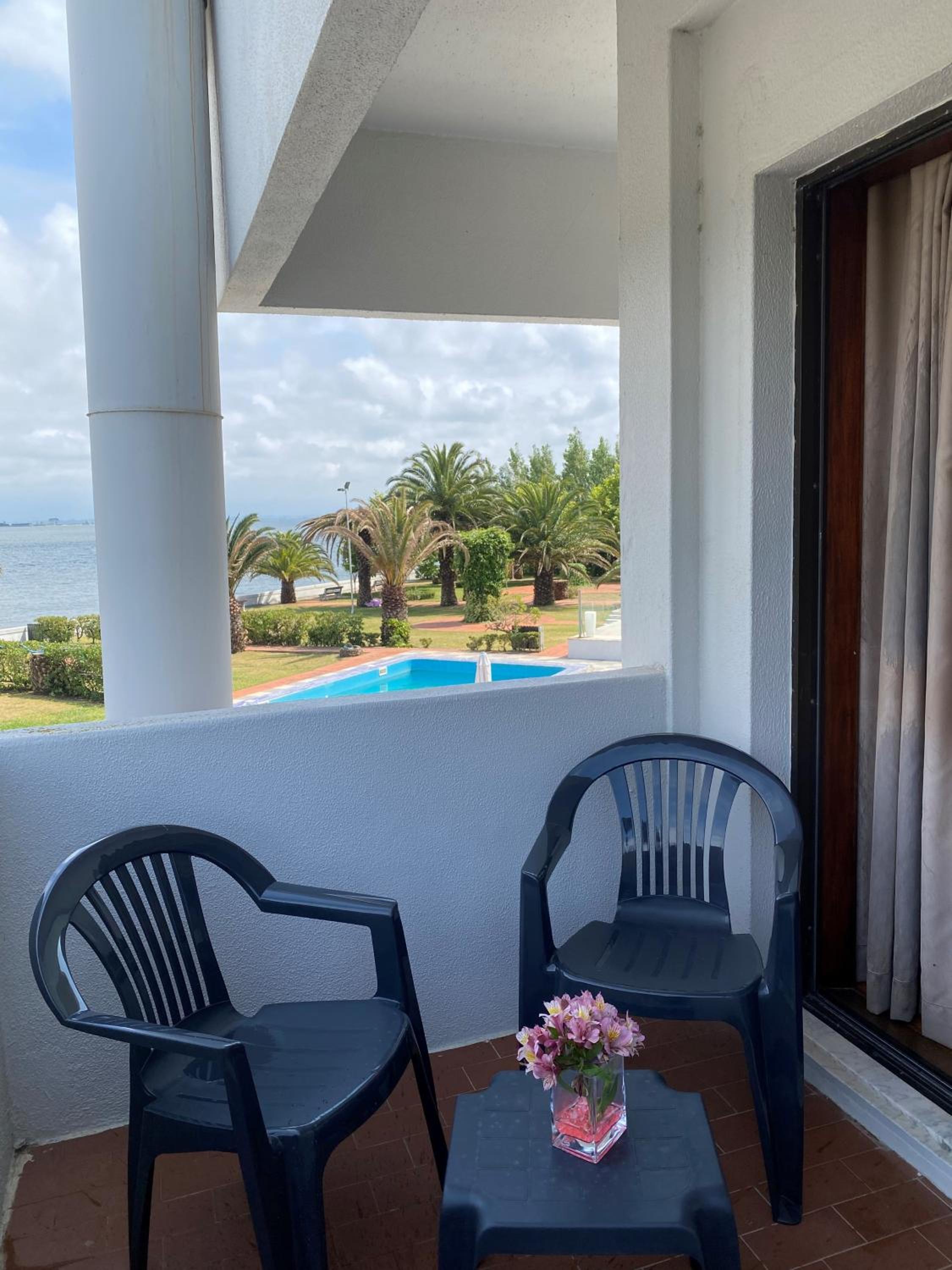 Single Room with Lake View photo 3