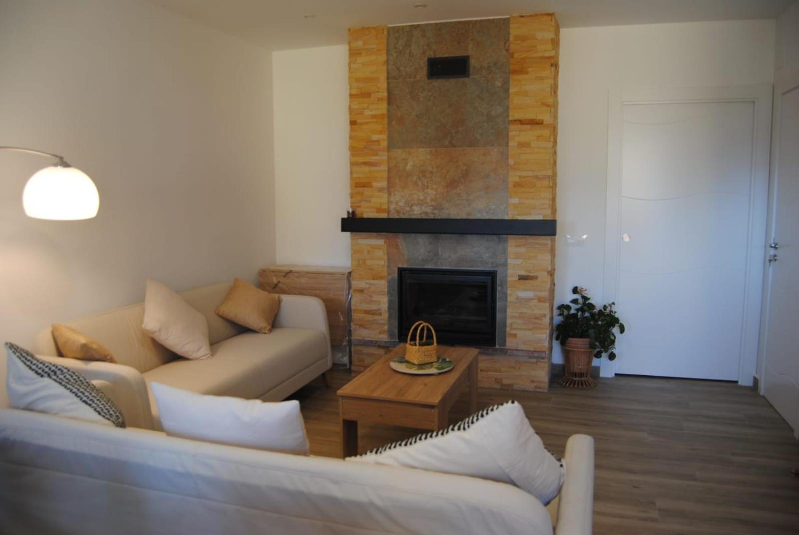 Casa de cuatro habitaciones