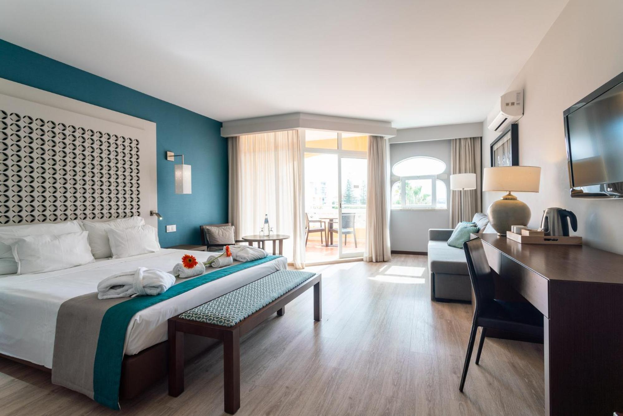 Premium Frontal Sea View - Photo 7