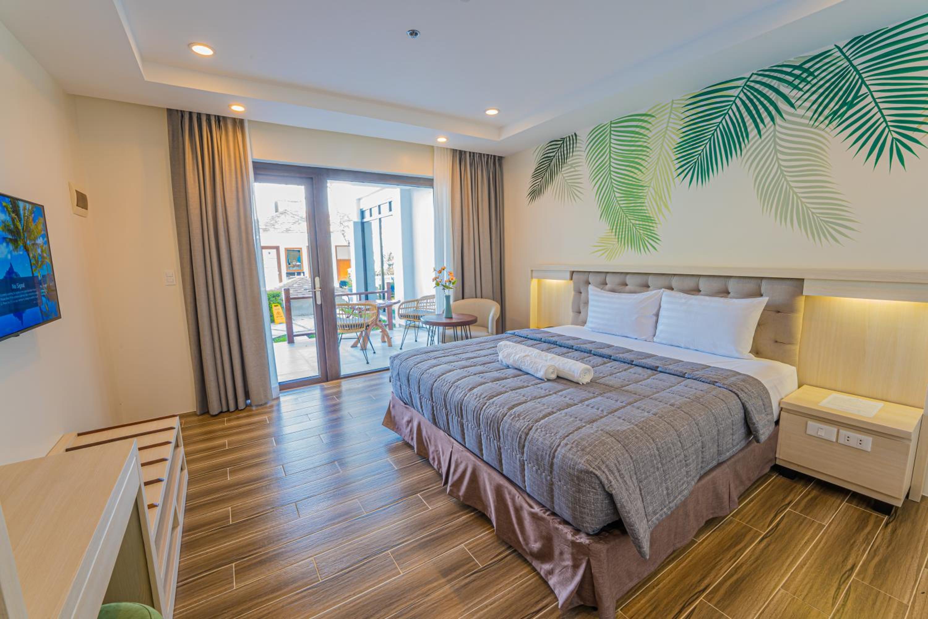 Premium Deluxe Room - Photo 5