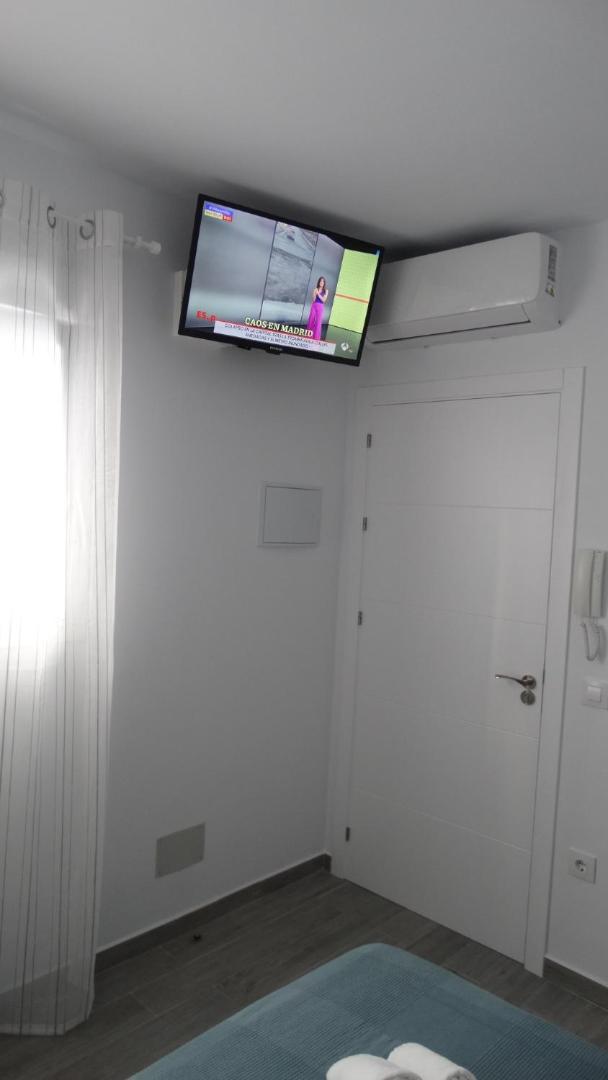 Apartment with Terrace photo 3