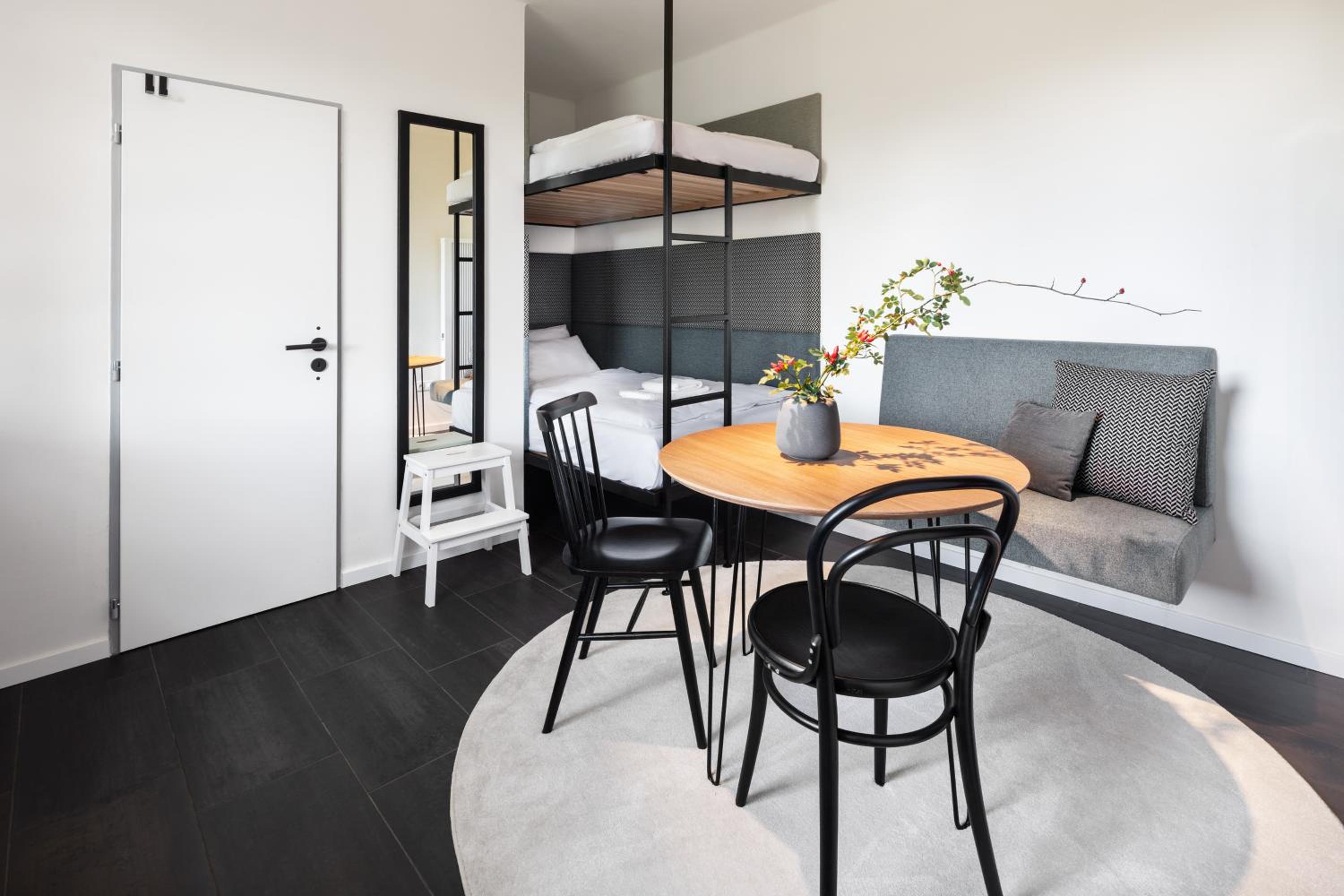 Twin Room - Photo 1