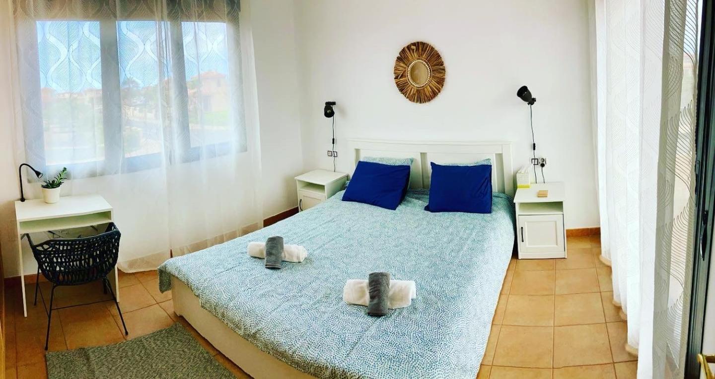Villa de Tres Habitaciones