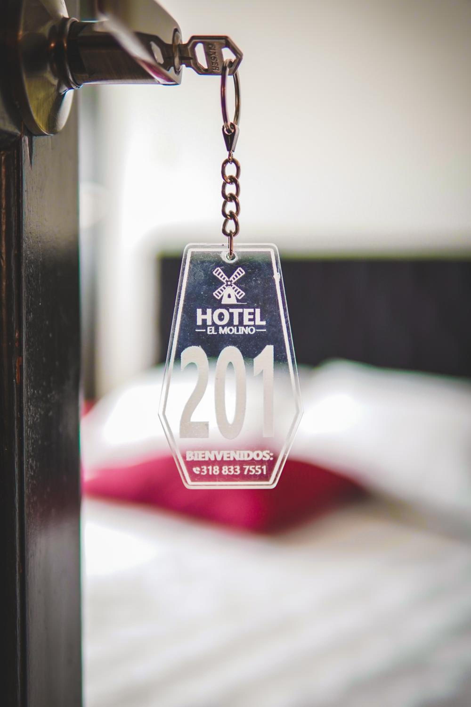 Deluxe King Suite photo 3