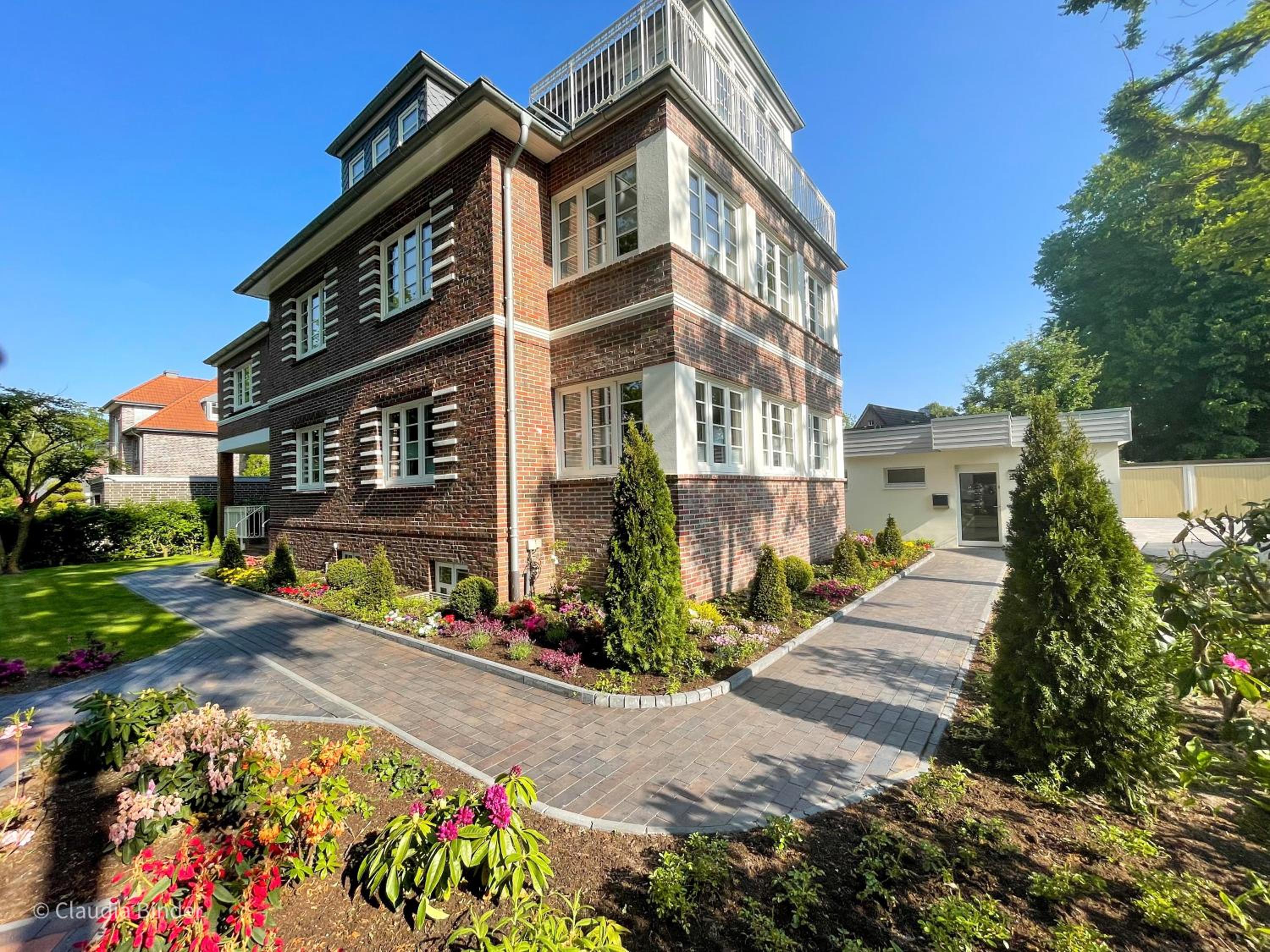 Apartment with Garden View photo 3