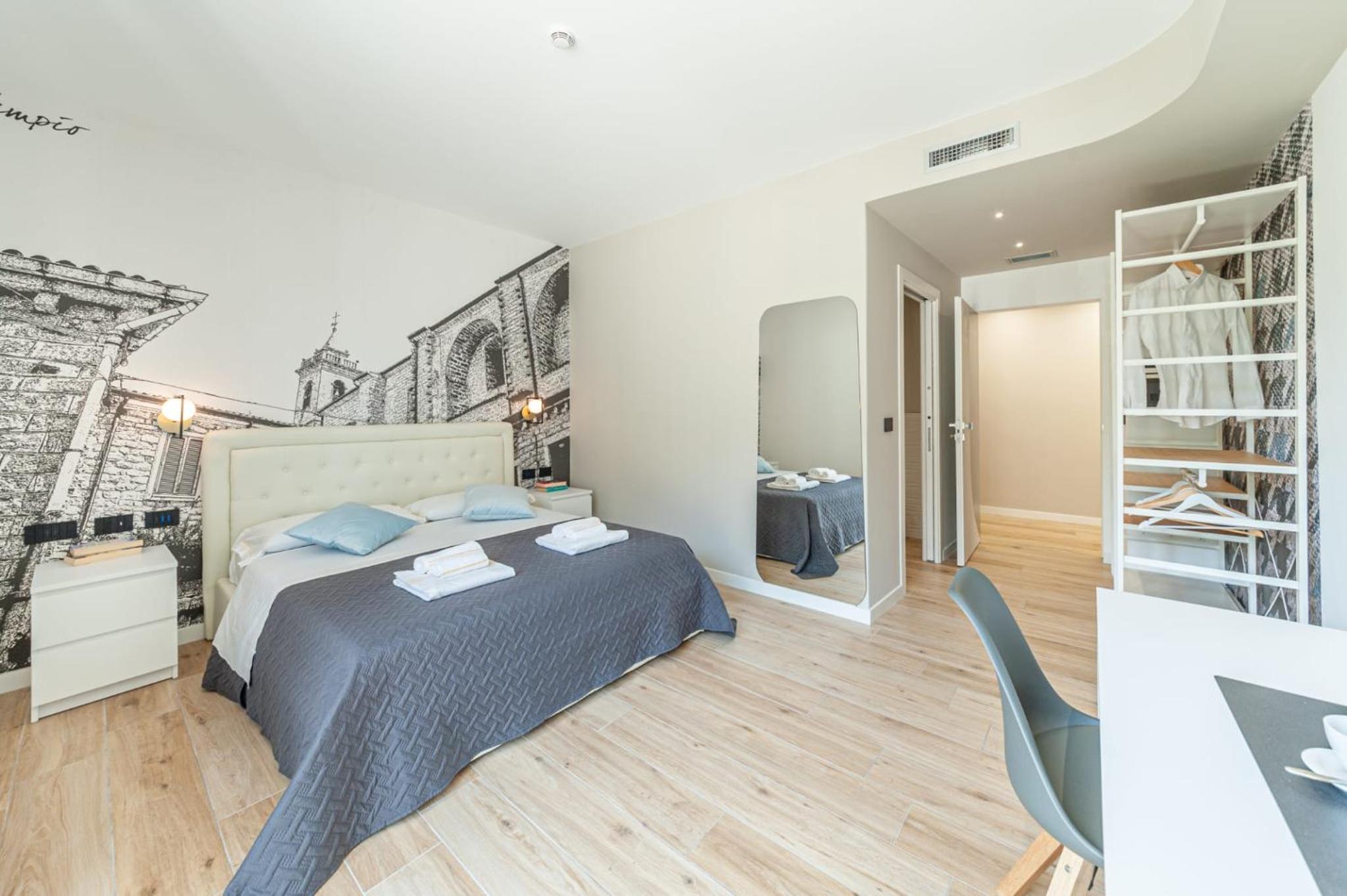 Deluxe Double Room with Balcony