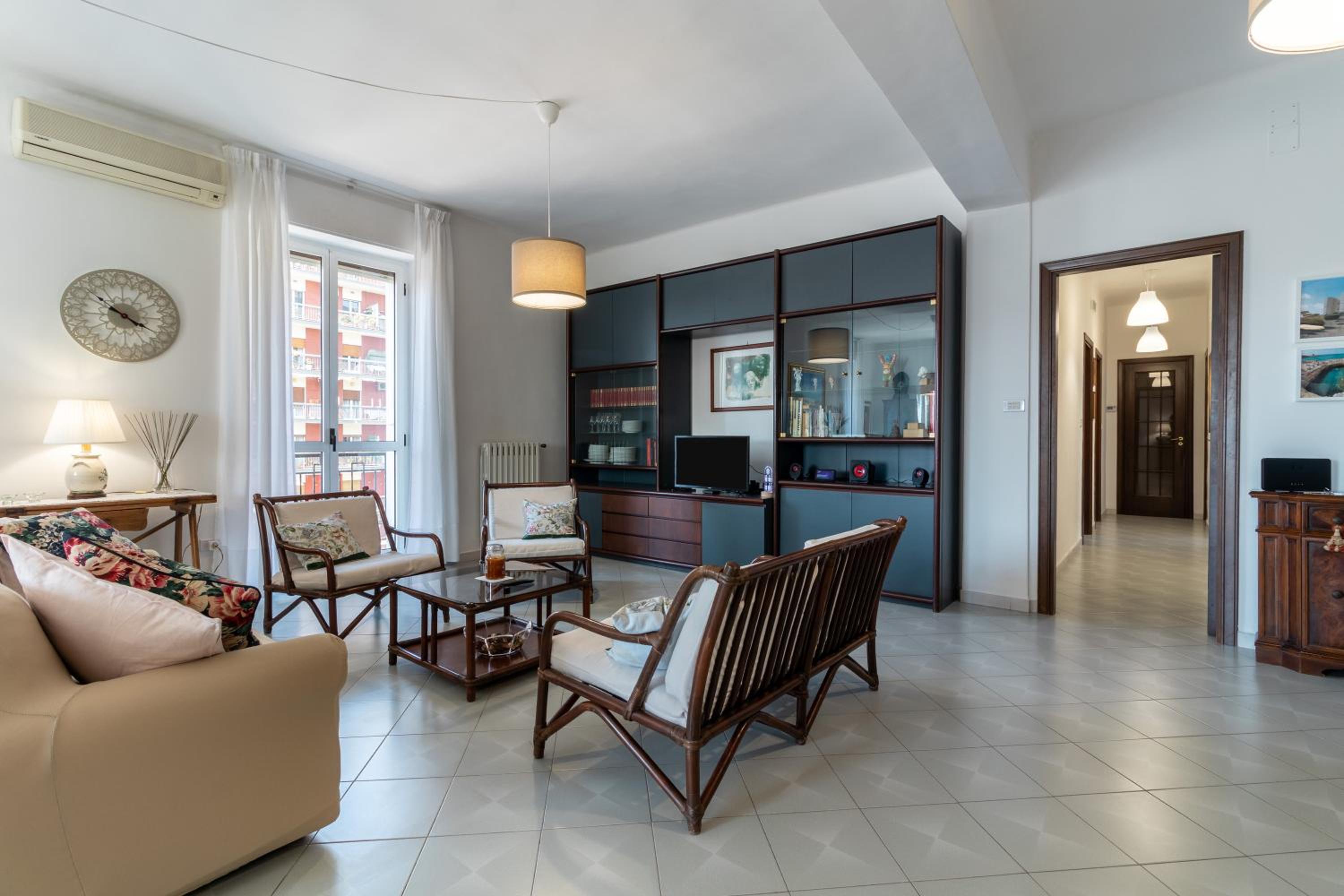 Two-Bedroom Deluxe Apartment with Balcony