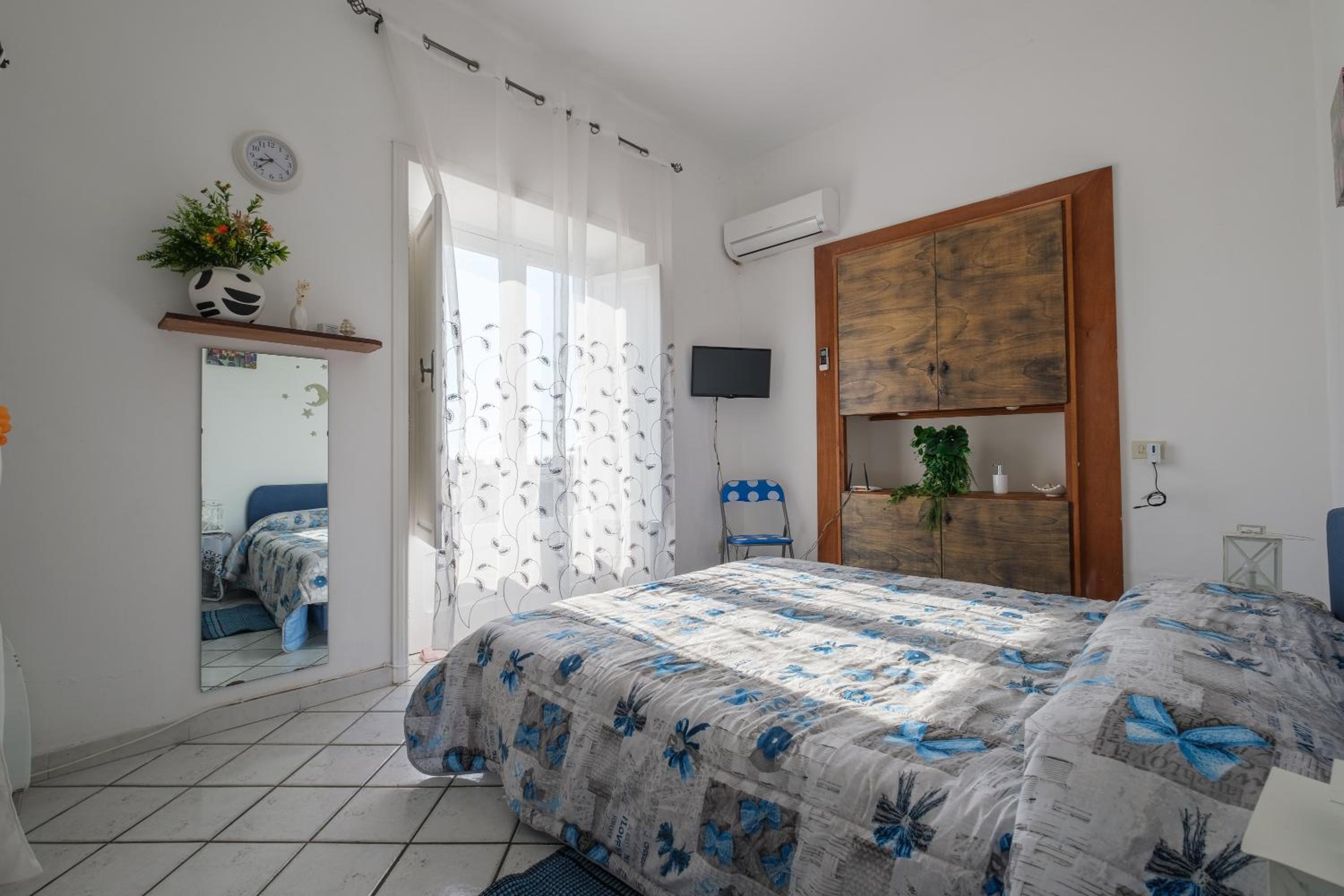Superior One-Bedroom Apartment With Balcony