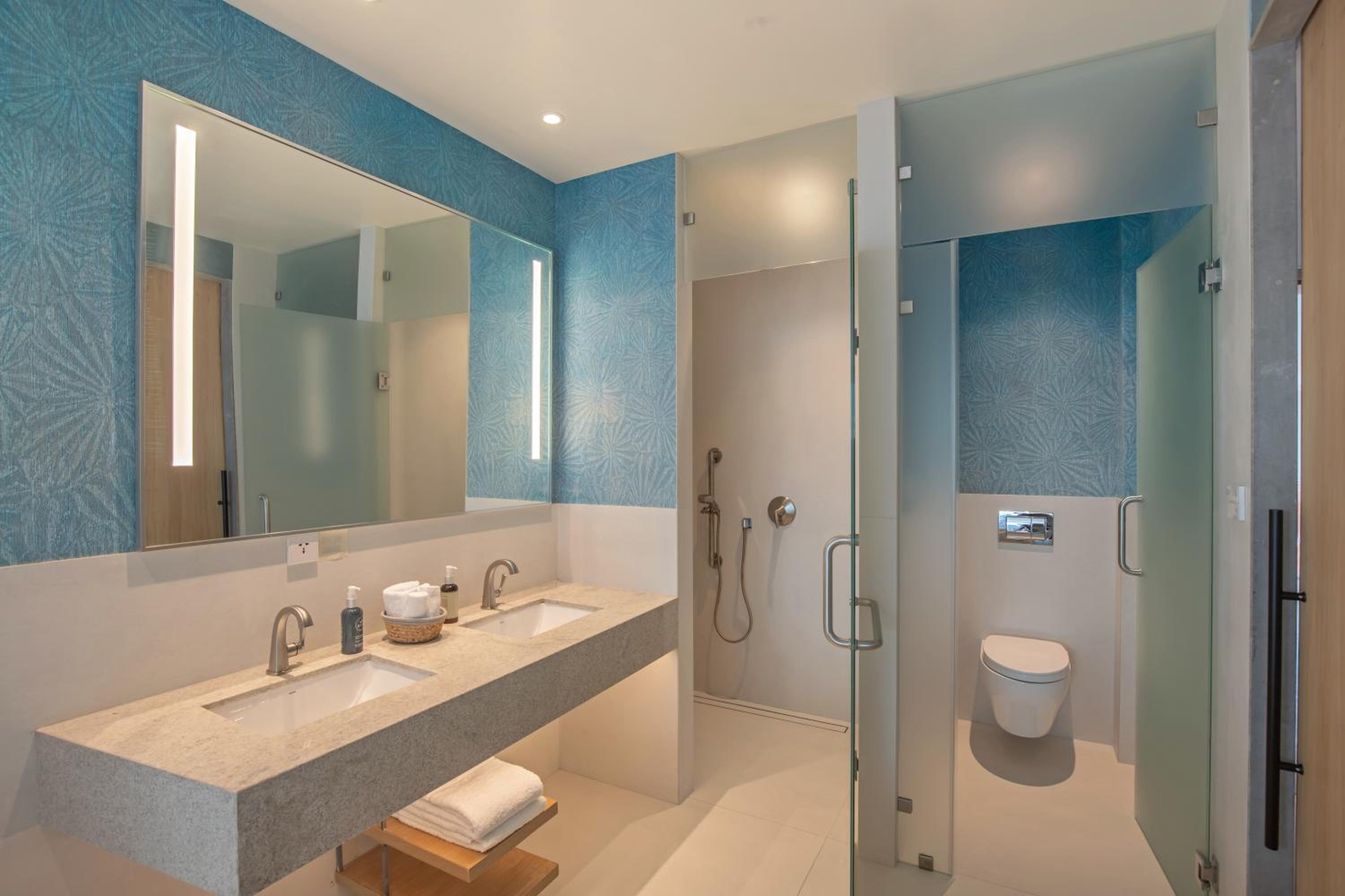 Junior Suite - Photo 12