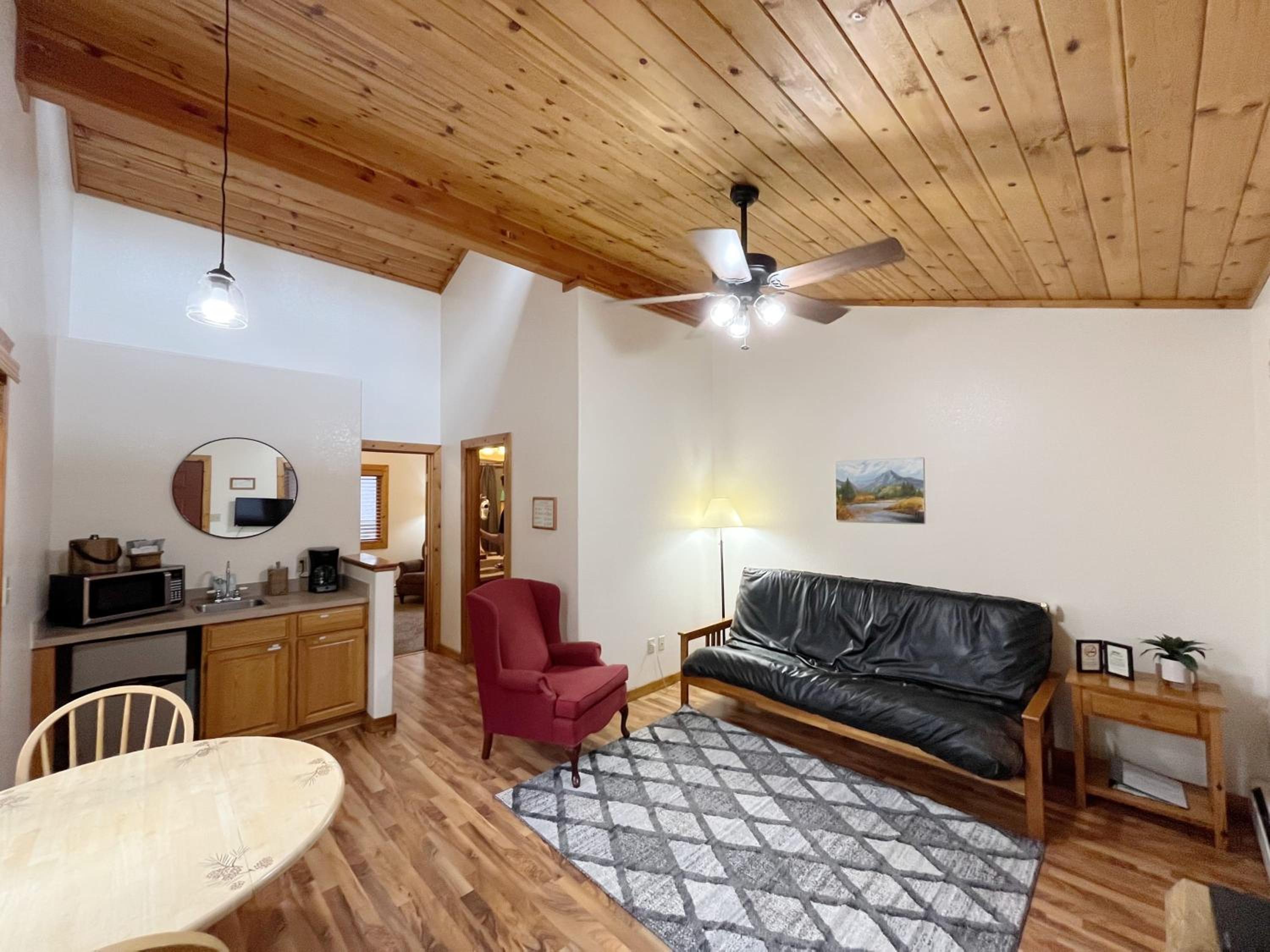 Suite photo 1