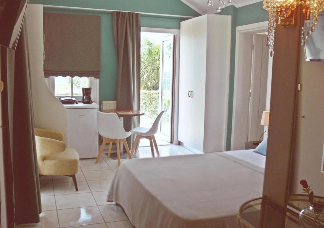 Queen Suite with Sea View photo 2