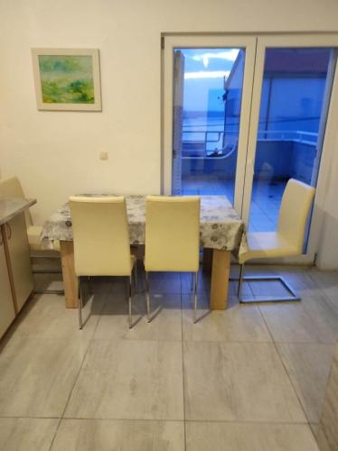 Apartment with Sea View photo 3