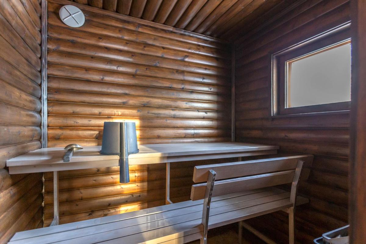Two-Bedroom House - Photo 8
