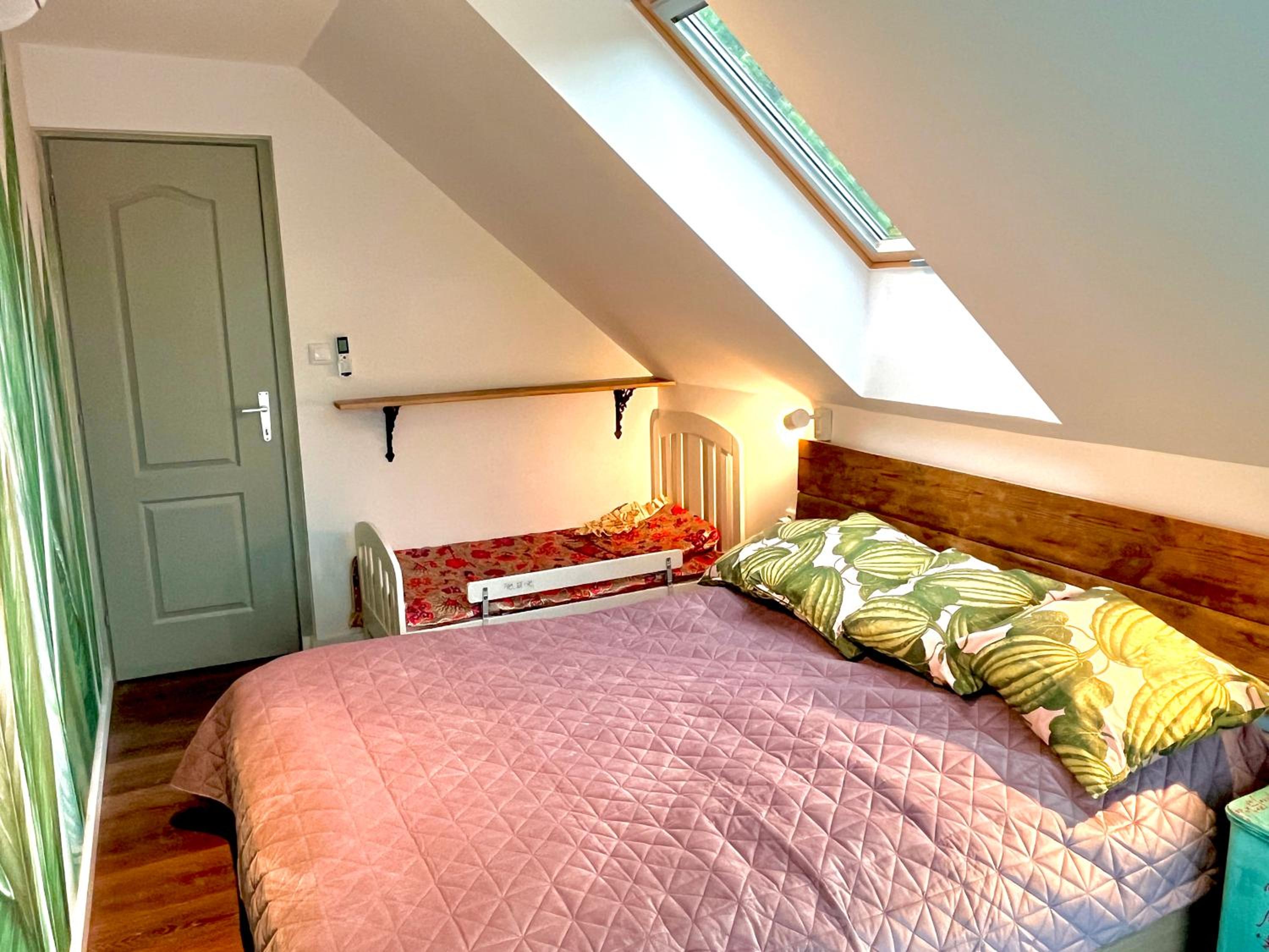 Four-Bedroom House photo 1