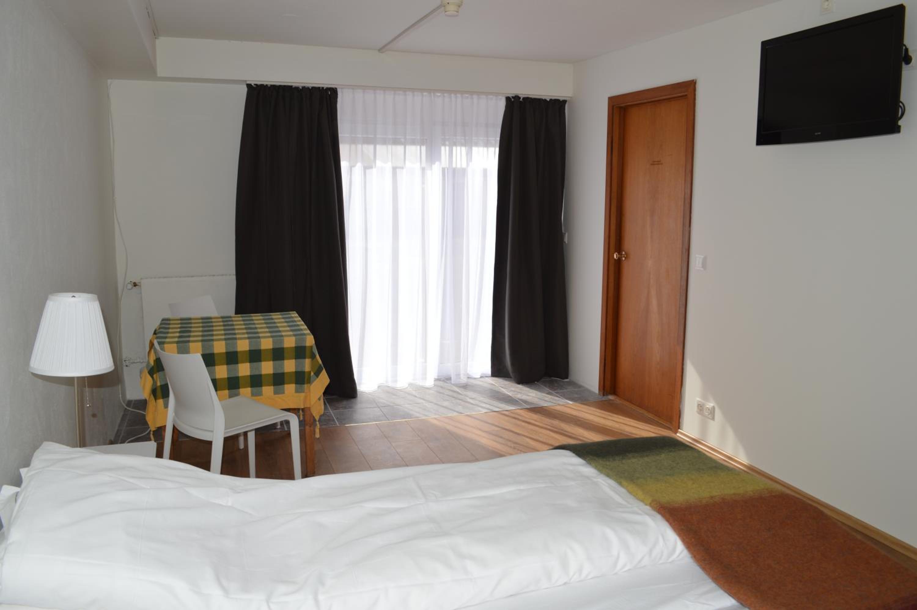 Triple Room - Photo 5