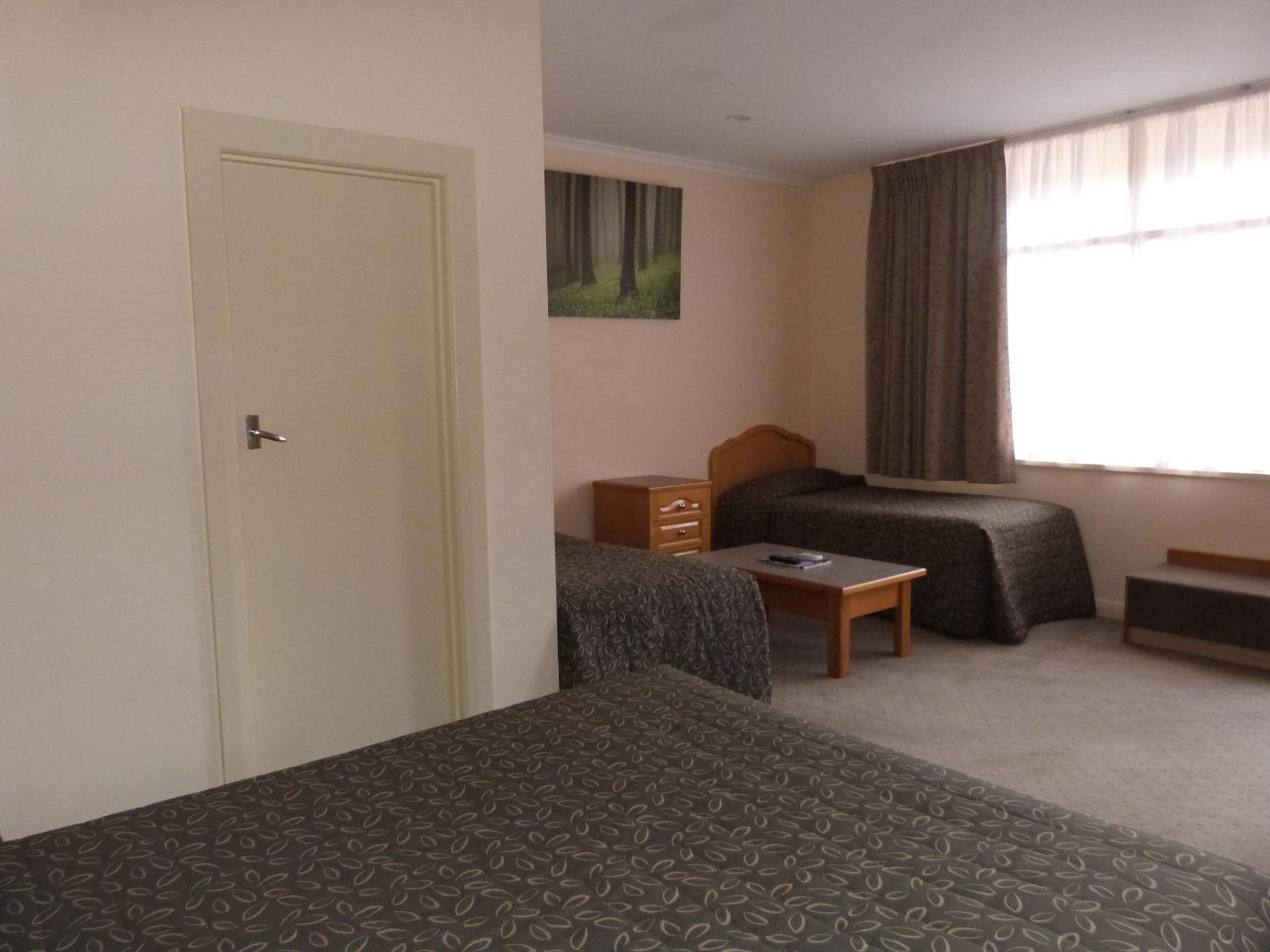 Family Room photo 1