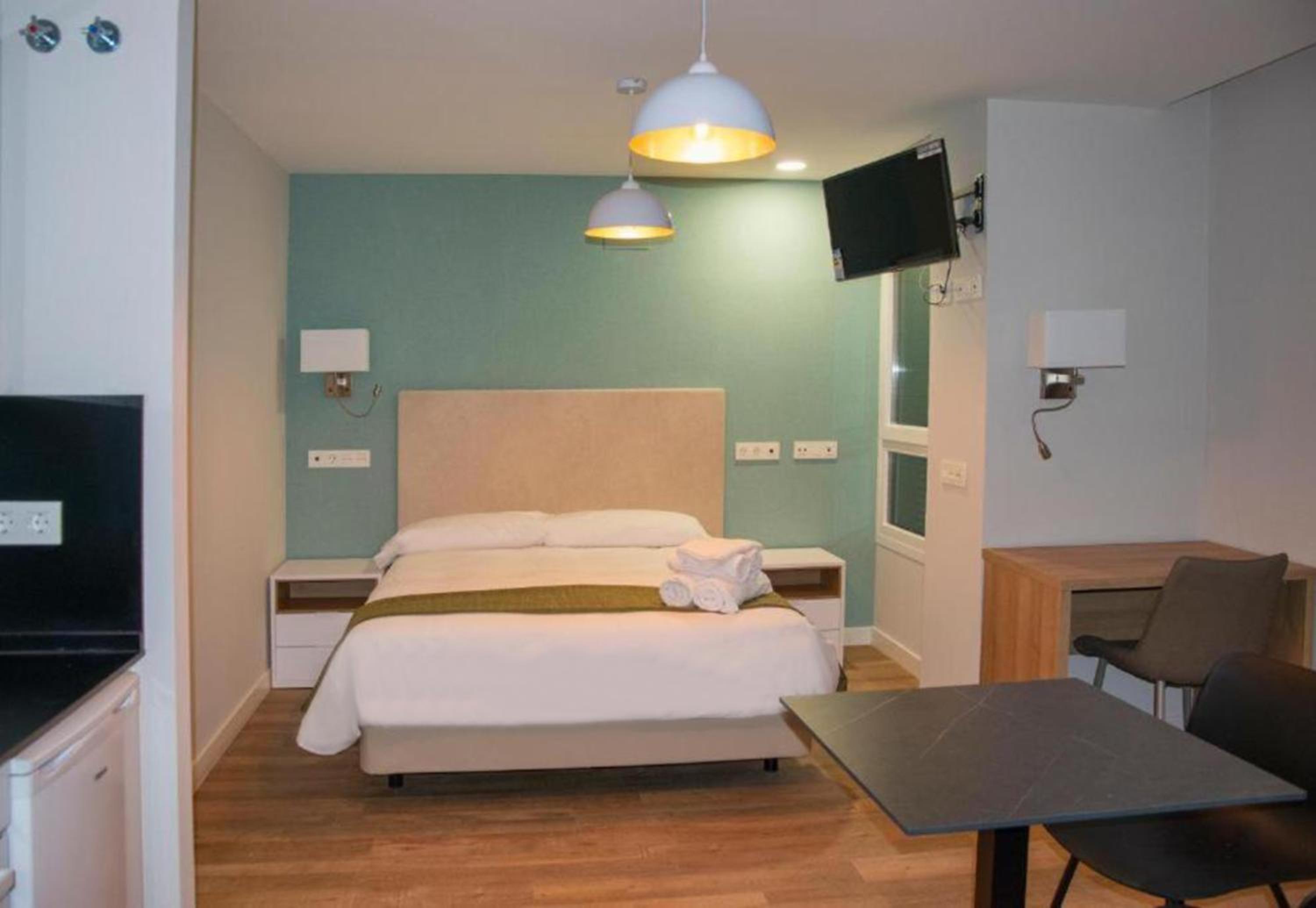 Deluxe Double Room photo 3