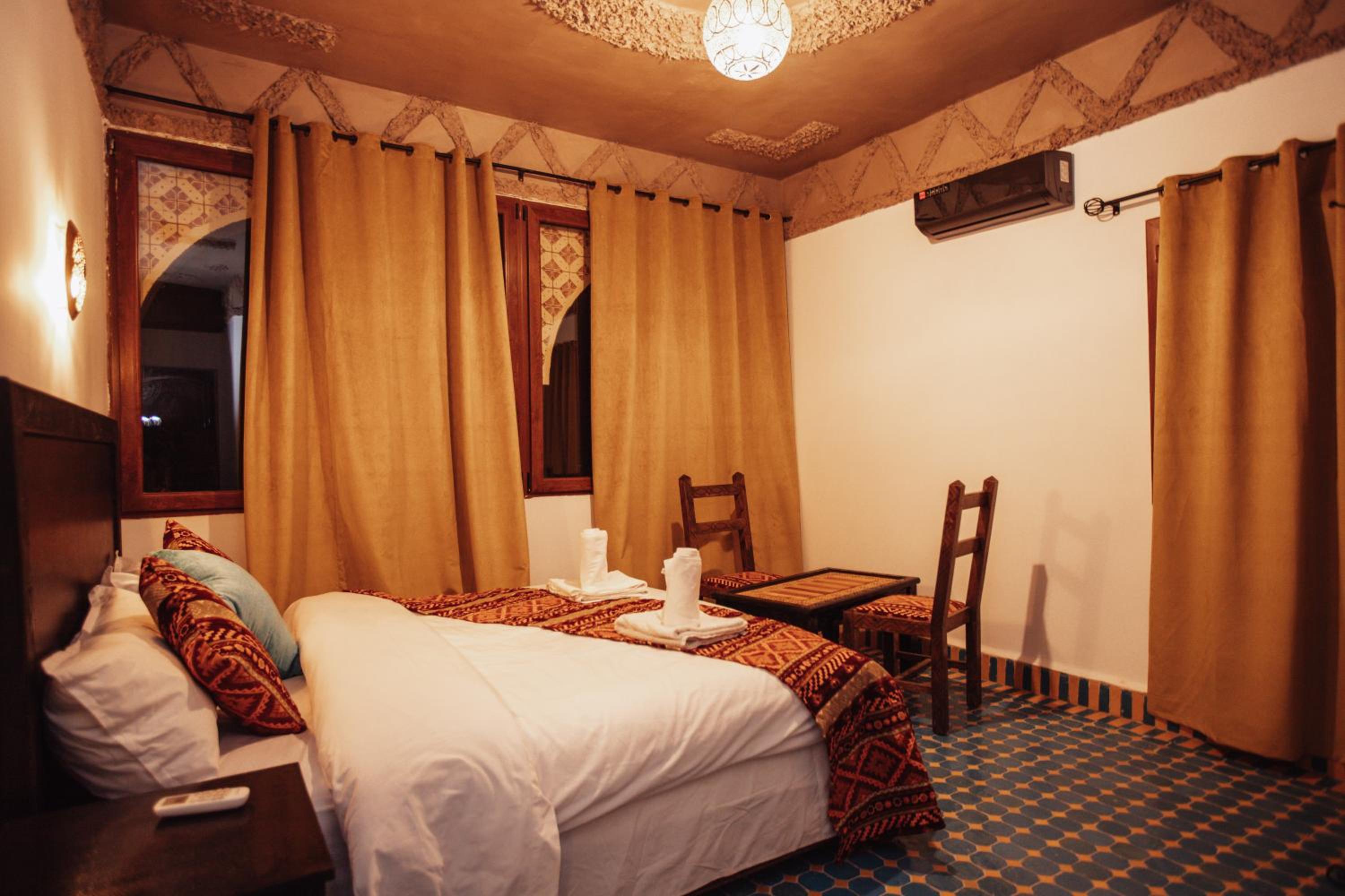 Deluxe Queen Room photo 3