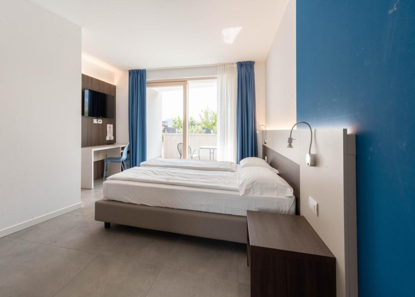 Basic Double or Twin Room - Photo 1
