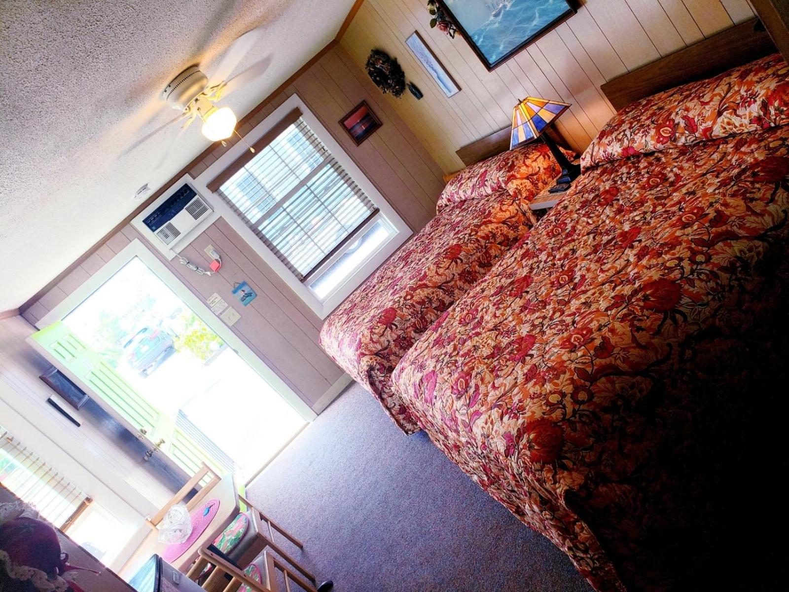 Budget Double Room photo 2